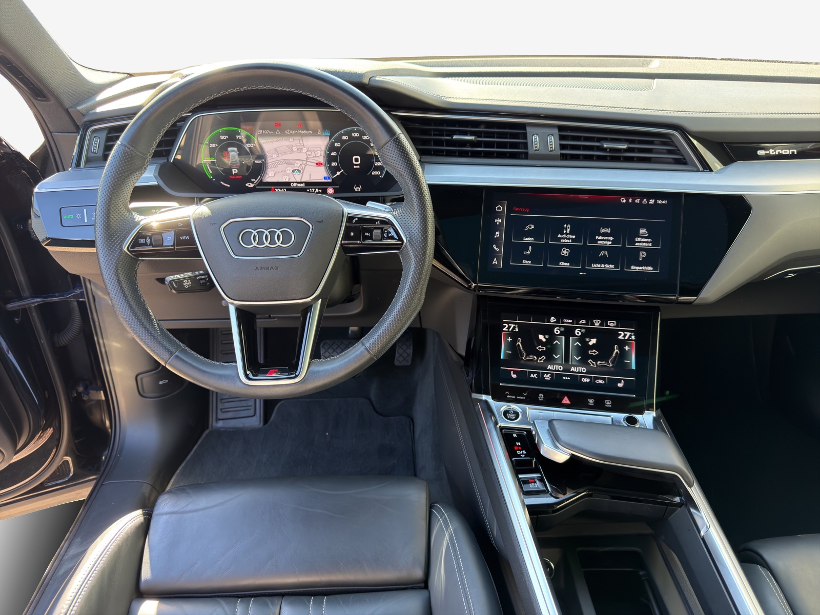AUDI e-tron 55 Sportback S Line Black Edition quattro-image-9