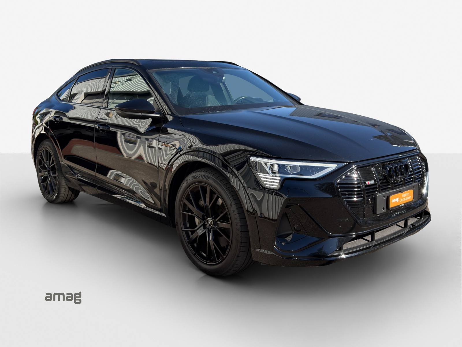 AUDI e-tron 55 Sportback S Line Black Edition quattro-image-6