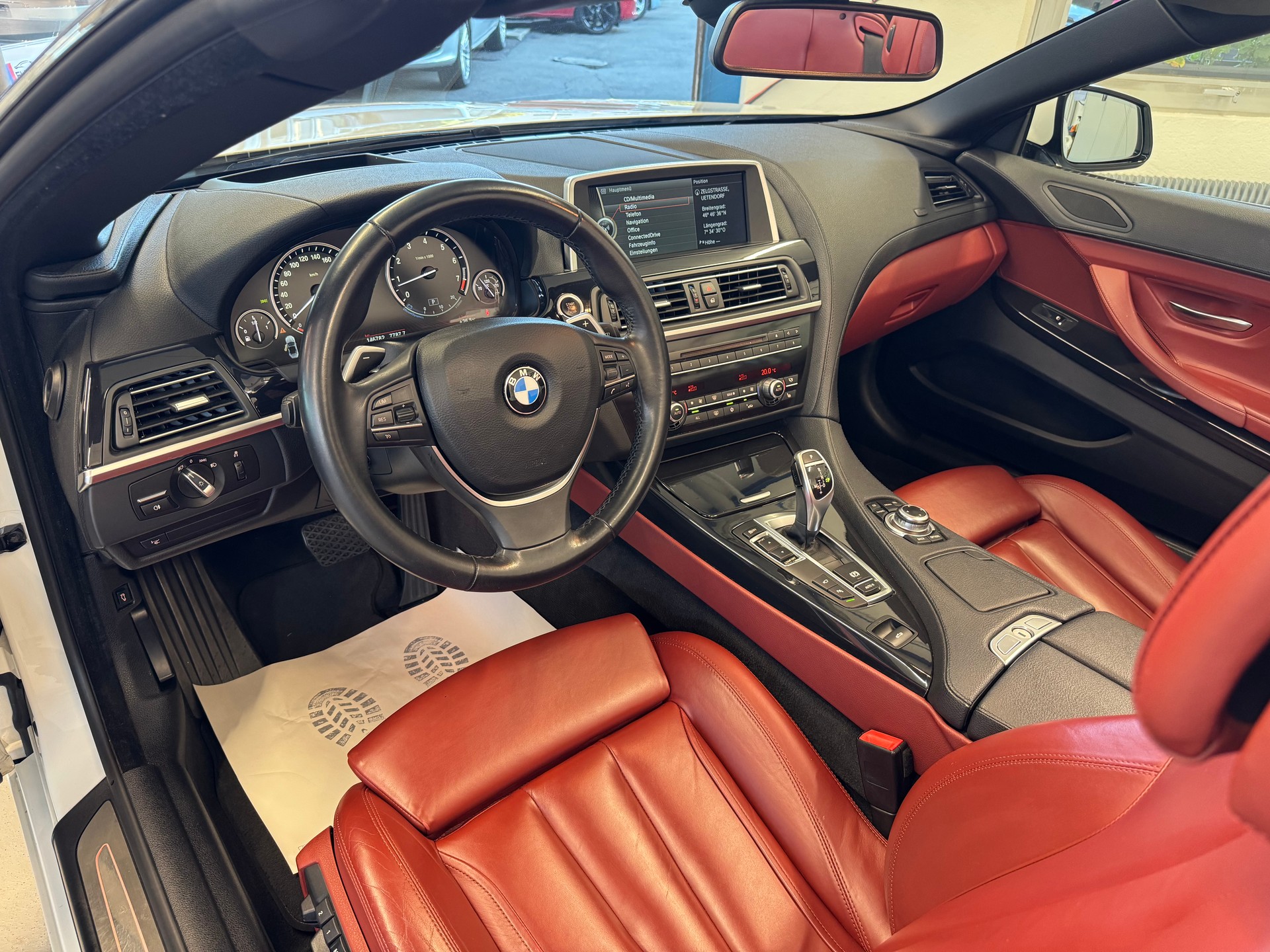 BMW 640i Cabrio-image-8