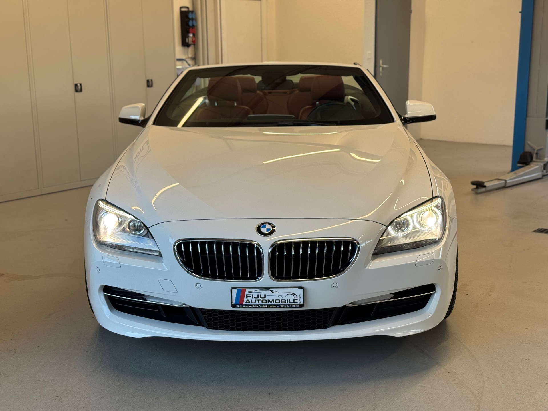 BMW 640i Cabrio-image-1