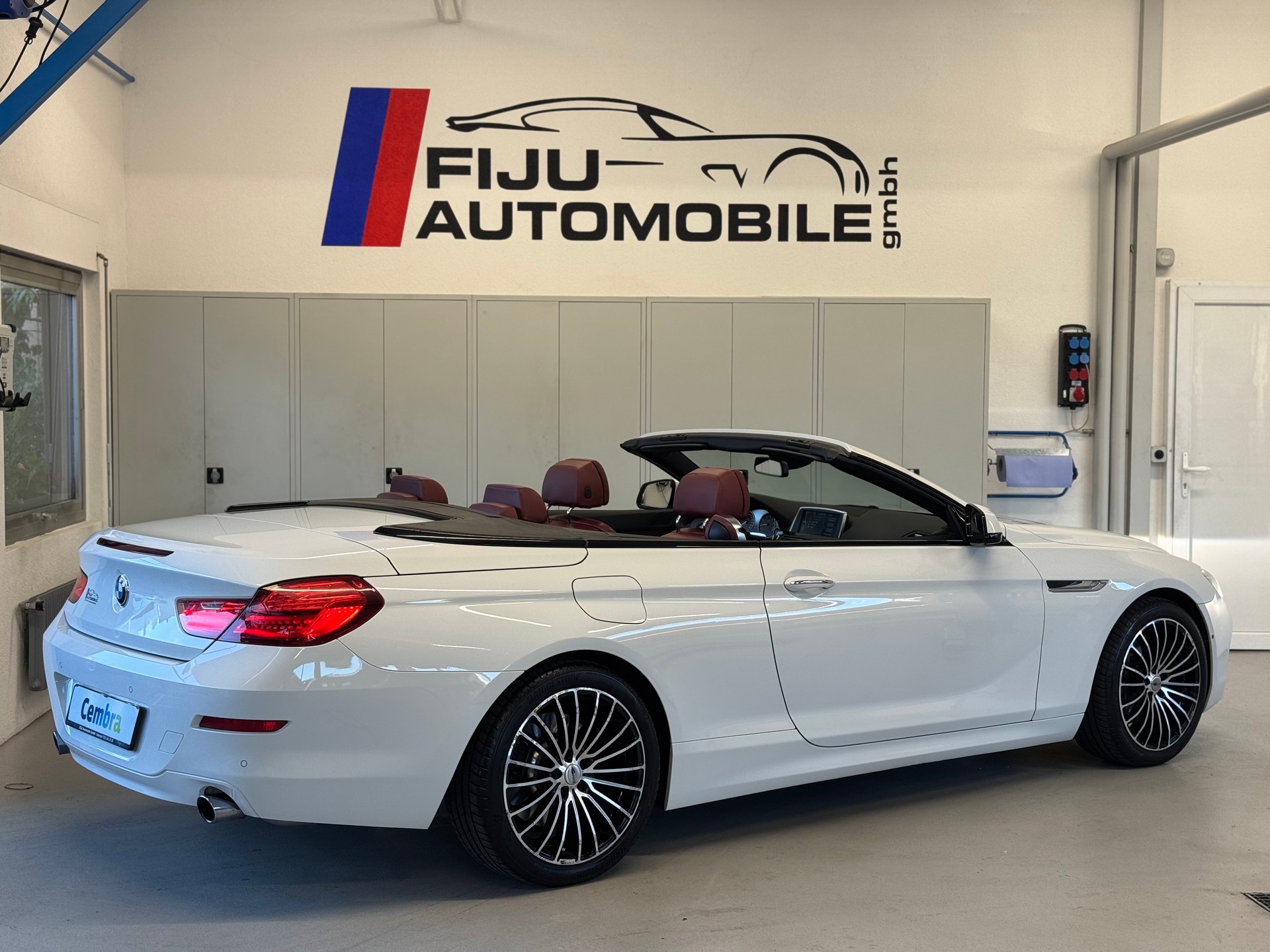 BMW 640i Cabrio-image-3