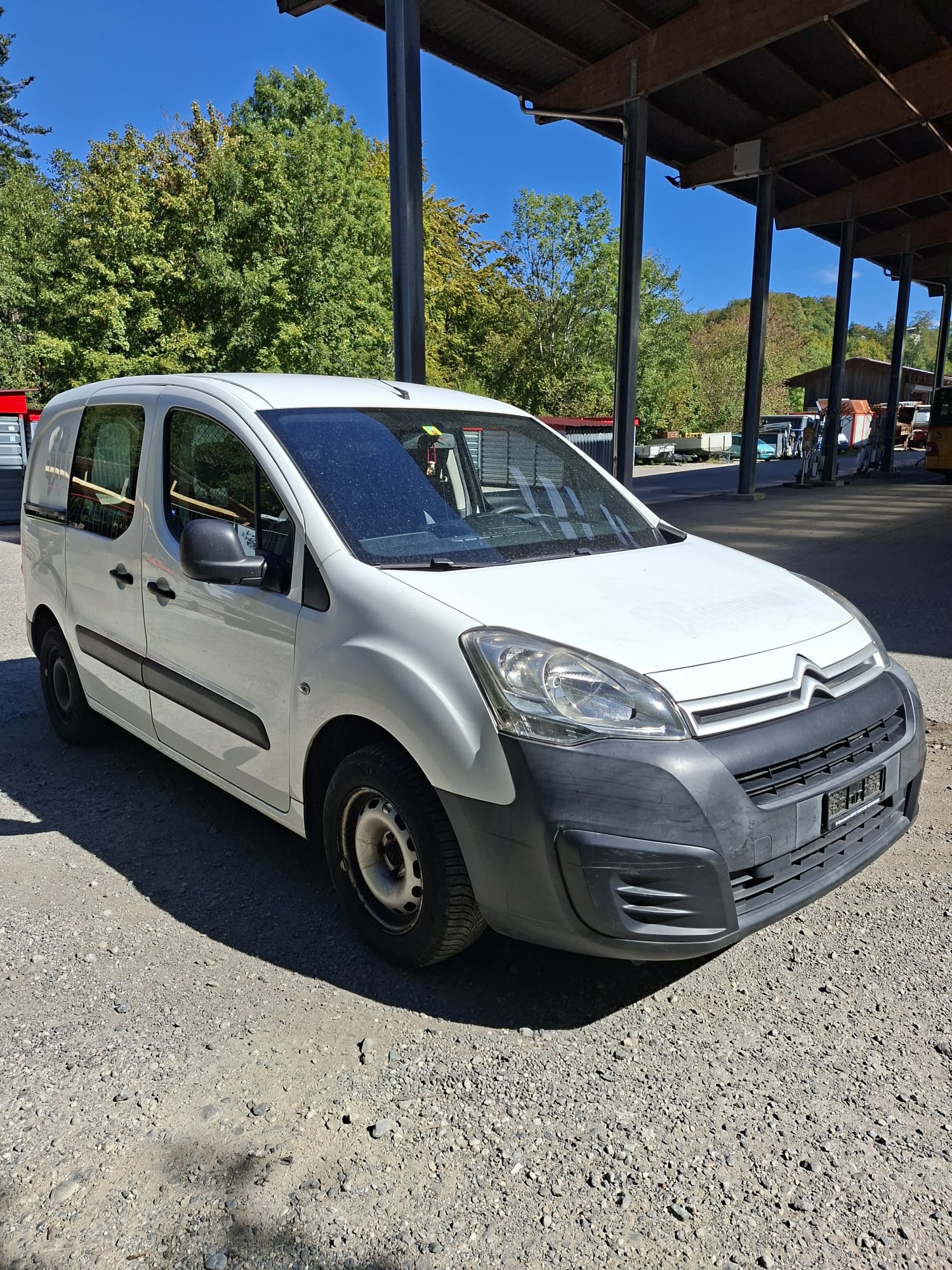 CITROEN Berlingo 1.6 BlueHDi 100 S&S Business-image-4