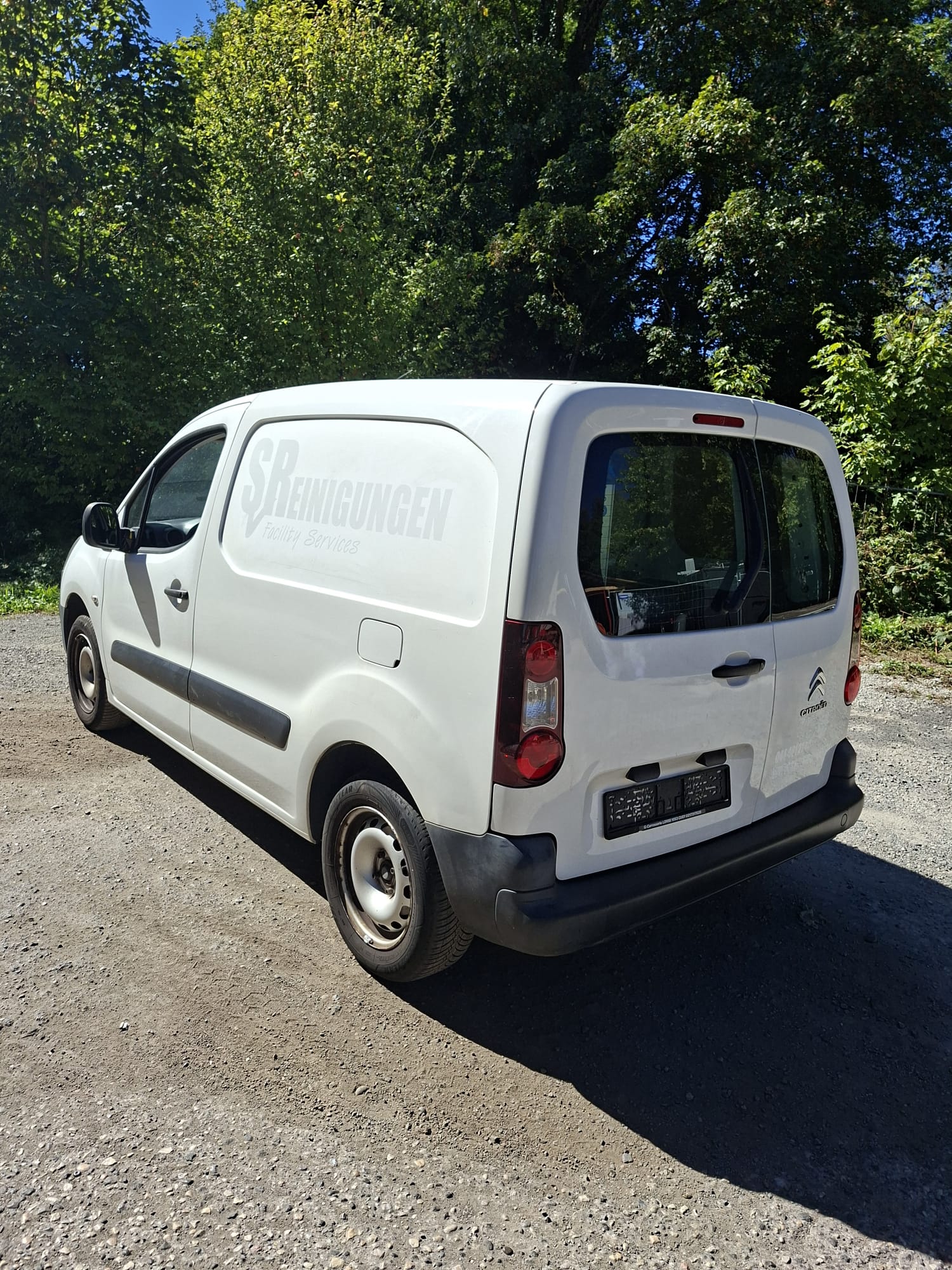 CITROEN Berlingo 1.6 BlueHDi 100 S&S Business-image-6