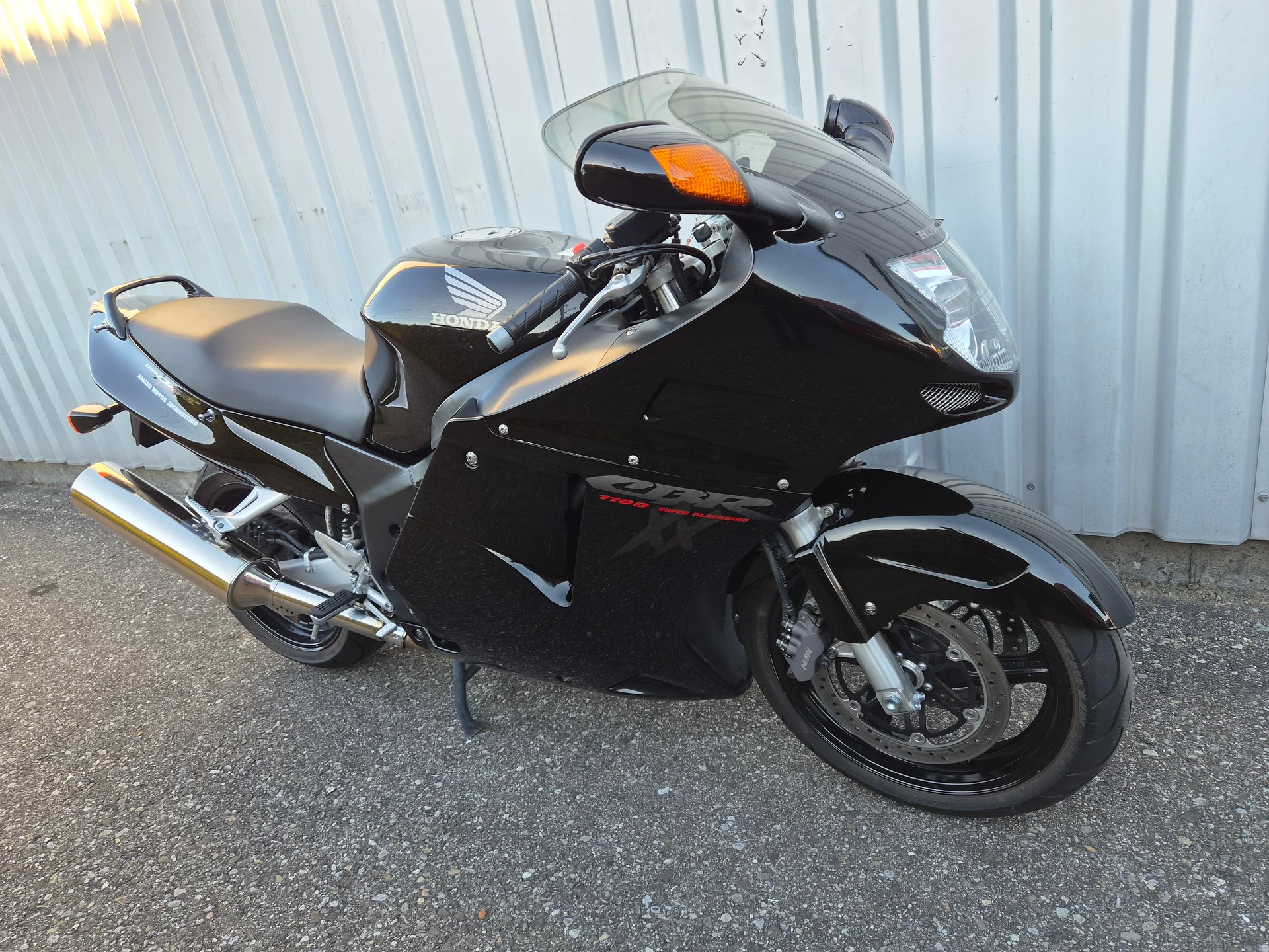HONDA CBR 1100 X V/W KUNDENAUFTRAG-showroom-element-1