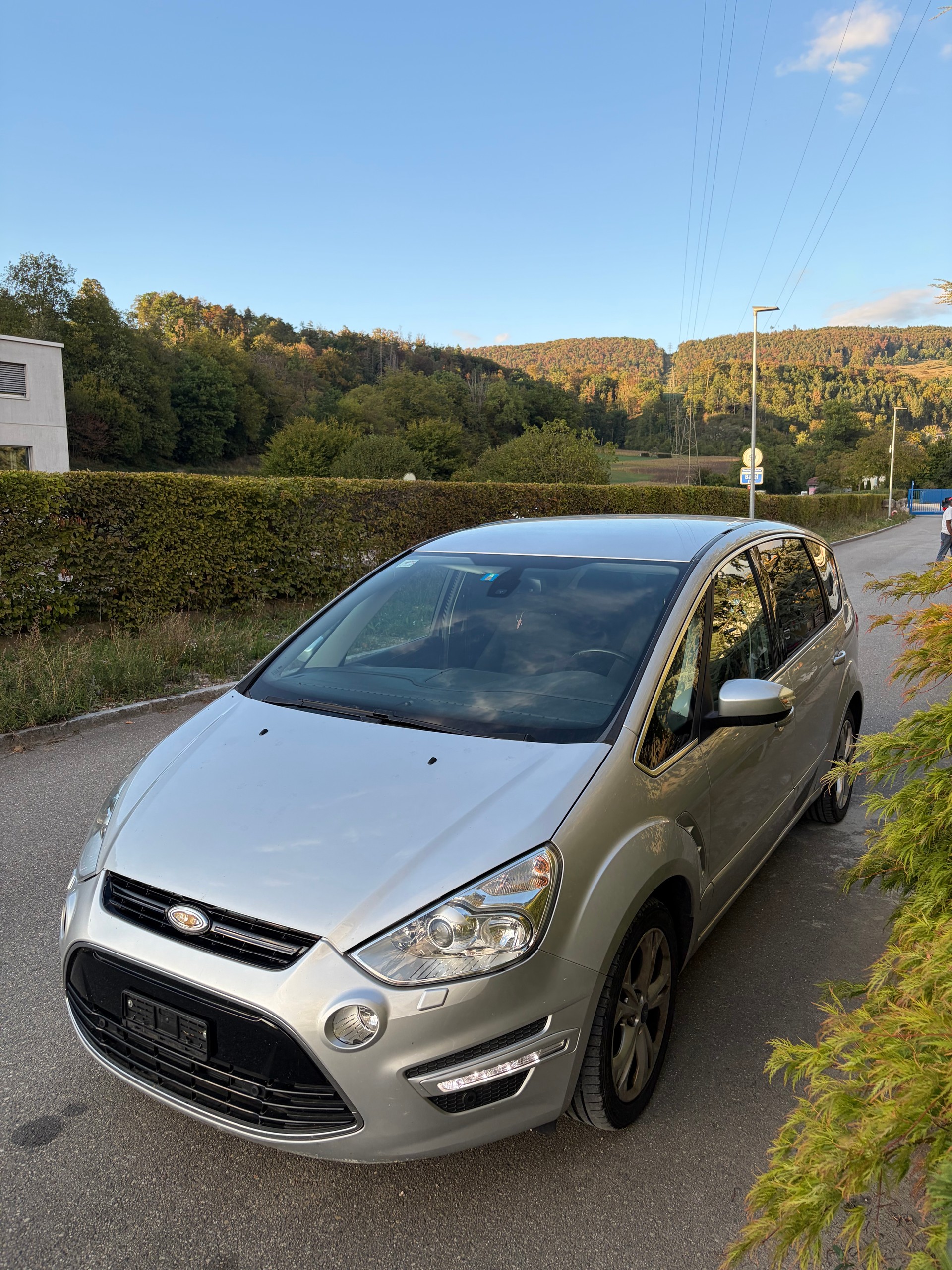 FORD S-Max 2.0 SCTi Titanium PowerShift-image-2