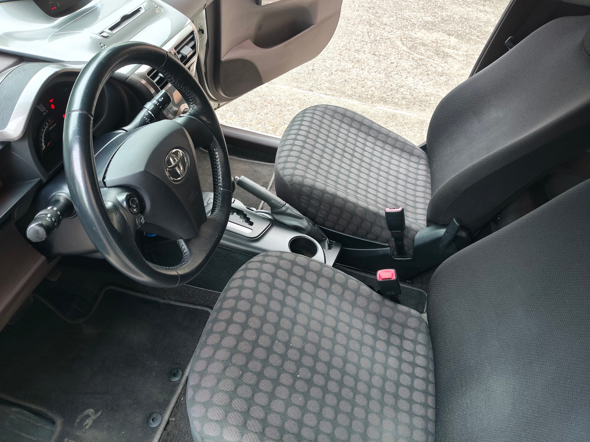 TOYOTA 1.33 VVT-i Q3 MiD-image-4