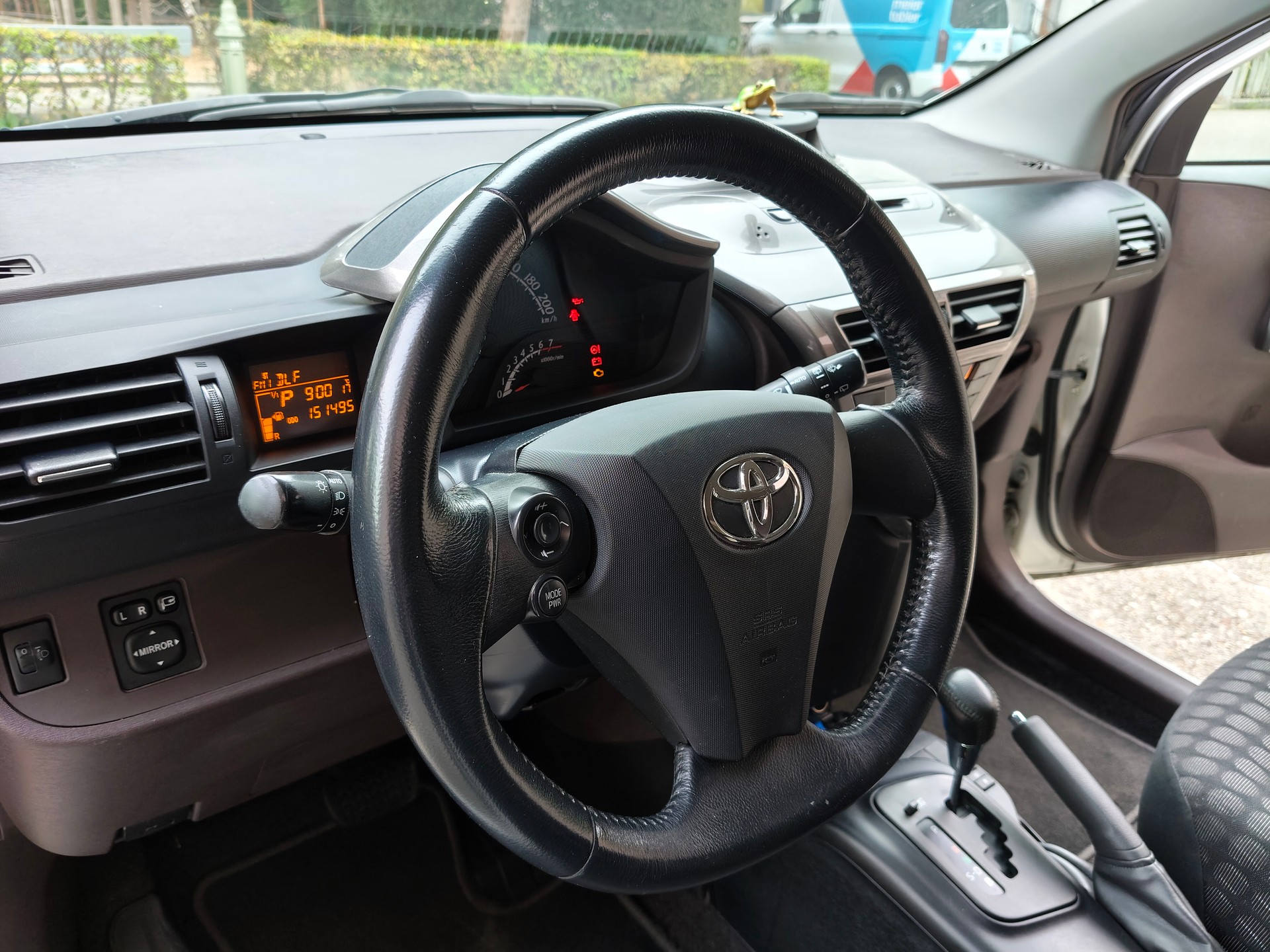 TOYOTA 1.33 VVT-i Q3 MiD-image-5