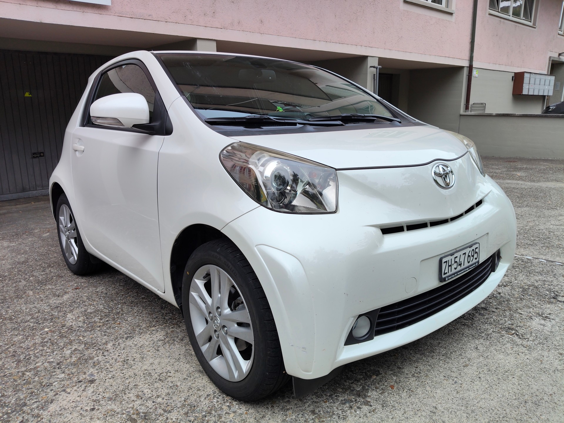 TOYOTA 1.33 VVT-i Q3 MiD-image-1