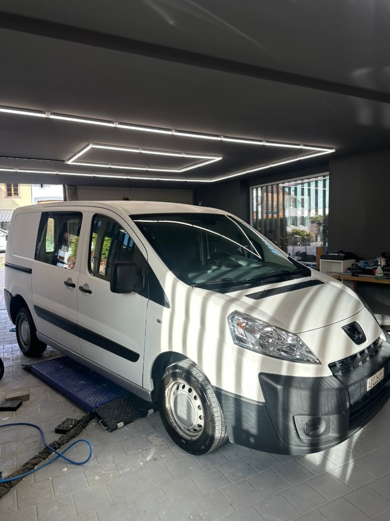 PEUGEOT 1.6 HDI-image-2