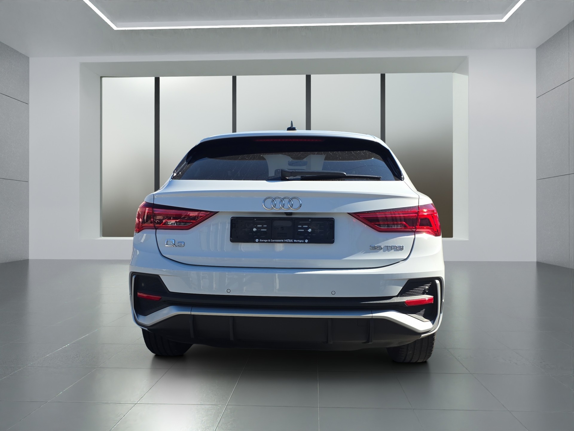 AUDI Q3 Sportback 1.5 35 TFSI S line S-Tronic-image-3