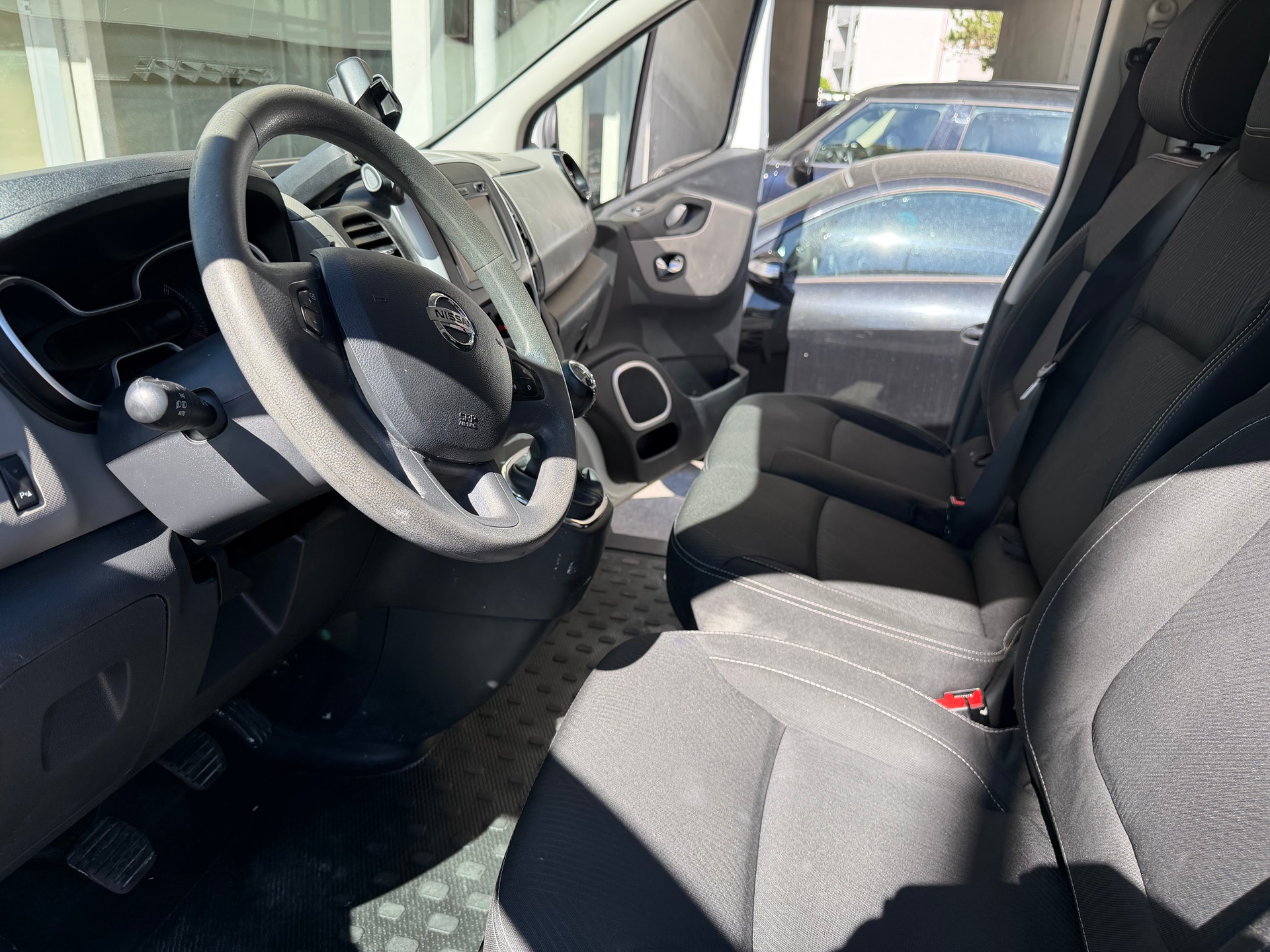 NISSAN NV300 dCi 120 2.7 L1H1 Eco-image-4