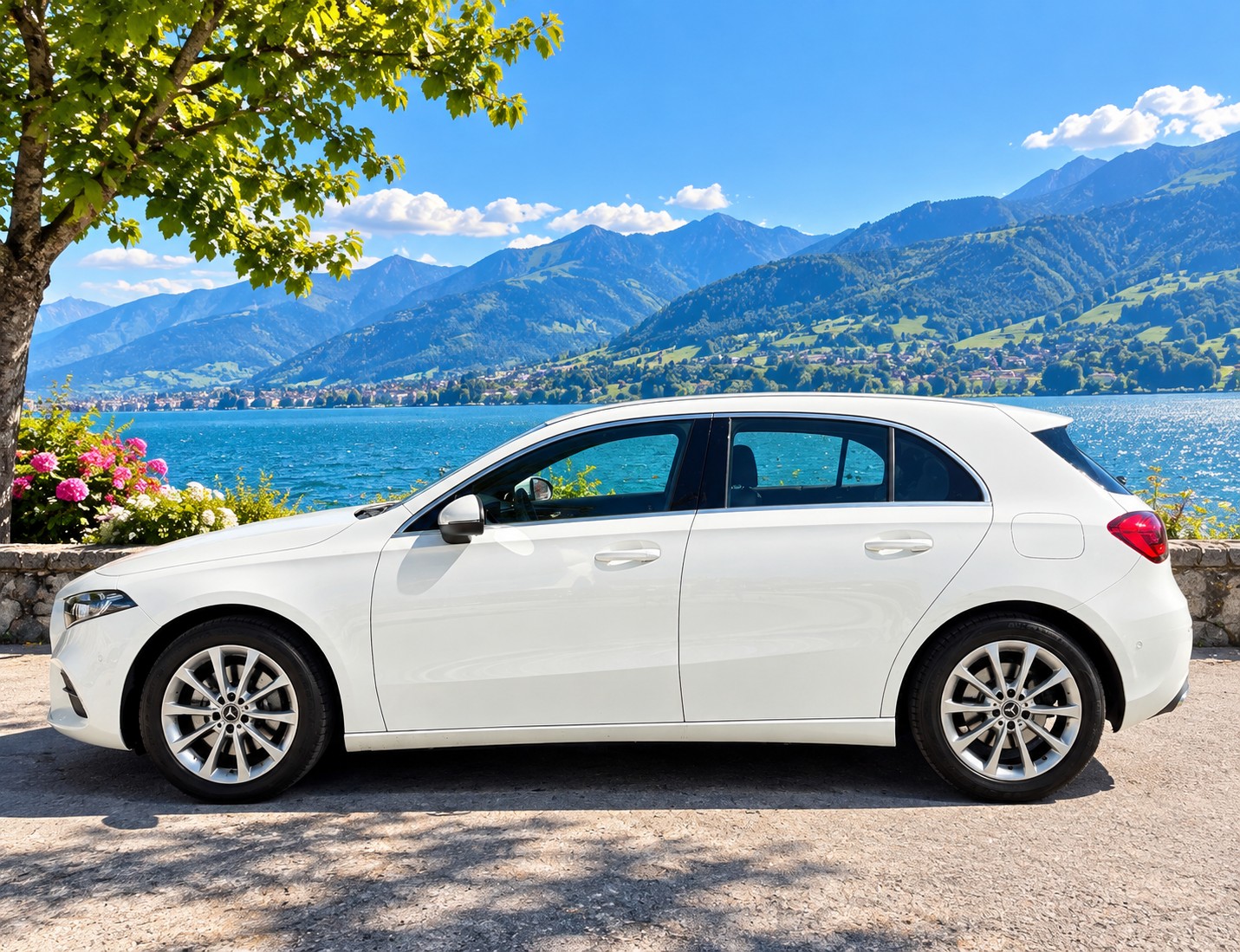 MERCEDES-BENZ A 250 Progressive 7G-DCT-image-1