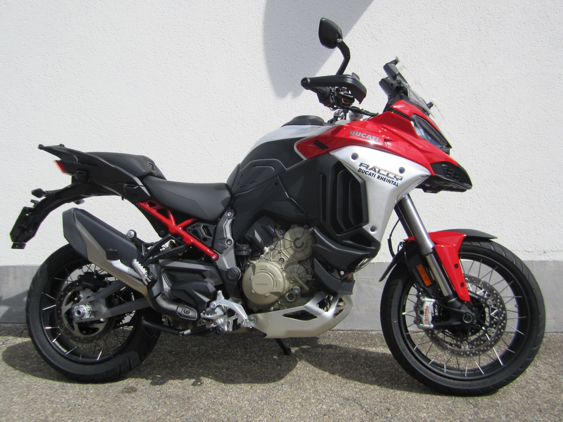 DUCATI Rally