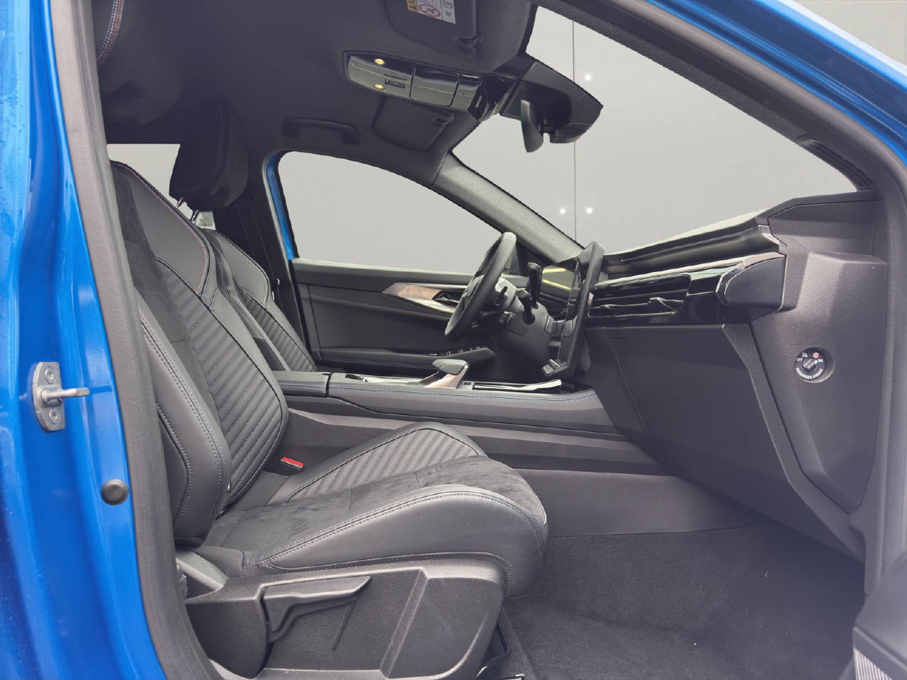 RENAULT Rafale 1.2 E-Tech esprit Alpine-image-9