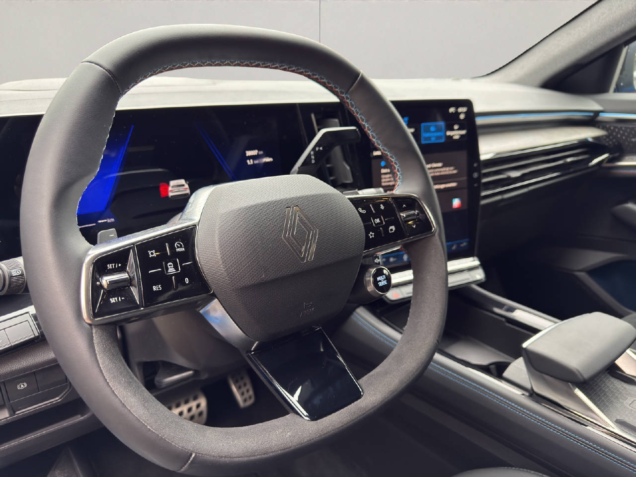 RENAULT Rafale 1.2 E-Tech esprit Alpine-image-5