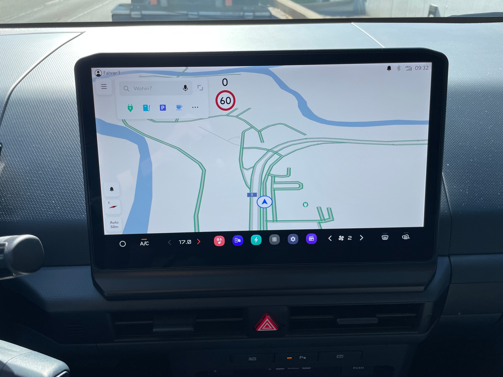 KIA PV5 Cargo 71.2 kWh Plus mit Wärmepumpe, 2-Schiebetüren-image-17