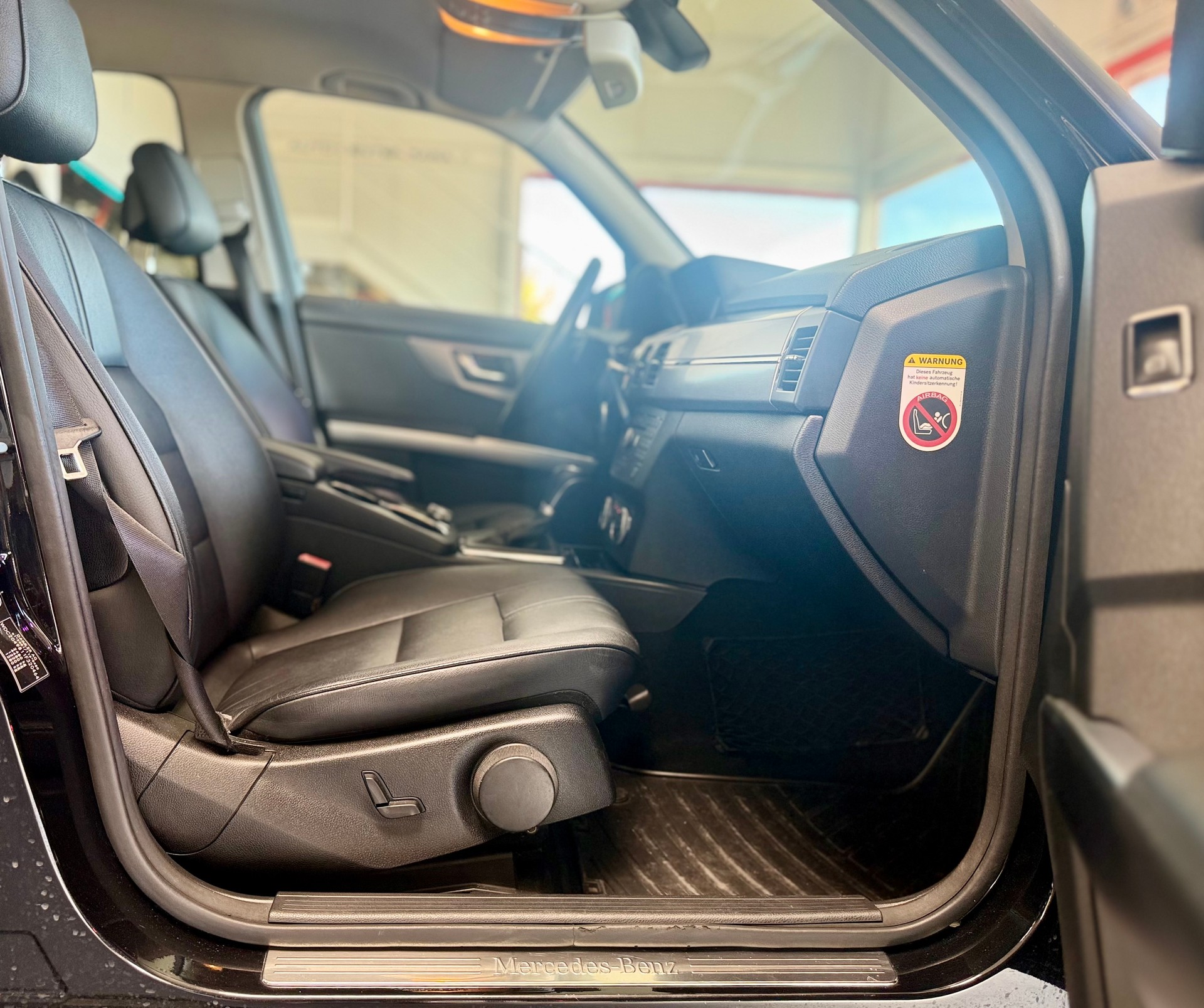 MERCEDES-BENZ GLK 300 (280) 4Matic 7G-Tronic Sport Paket-image-14
