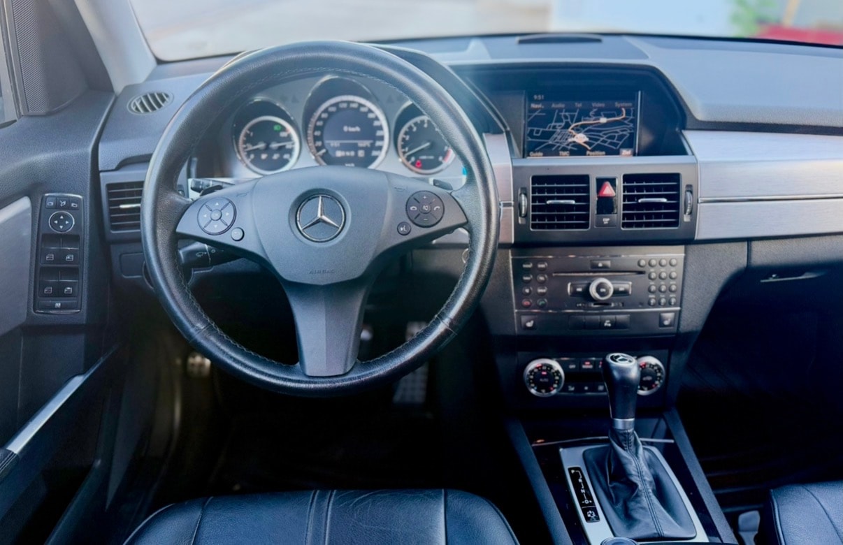 MERCEDES-BENZ GLK 300 (280) 4Matic 7G-Tronic Sport Paket-image-17