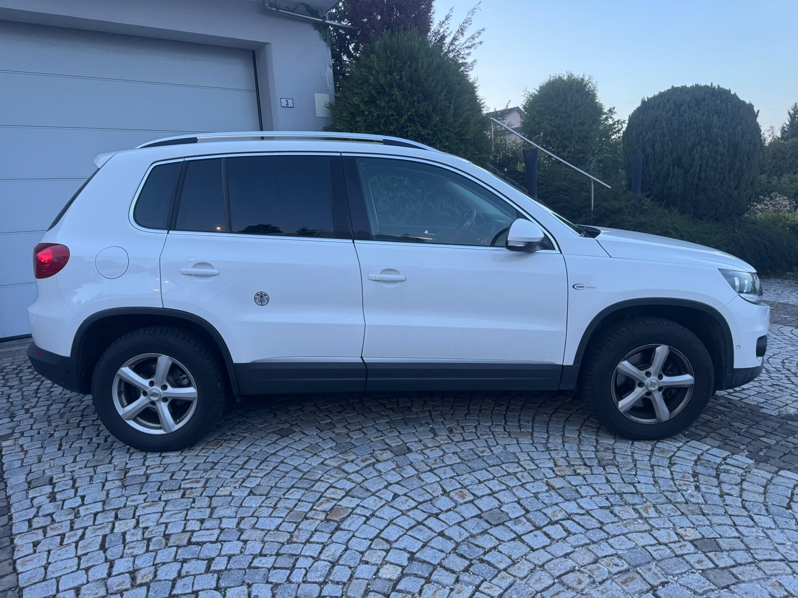 VW Tiguan 2.0 TSI Sport&Style 4Motion-image-6