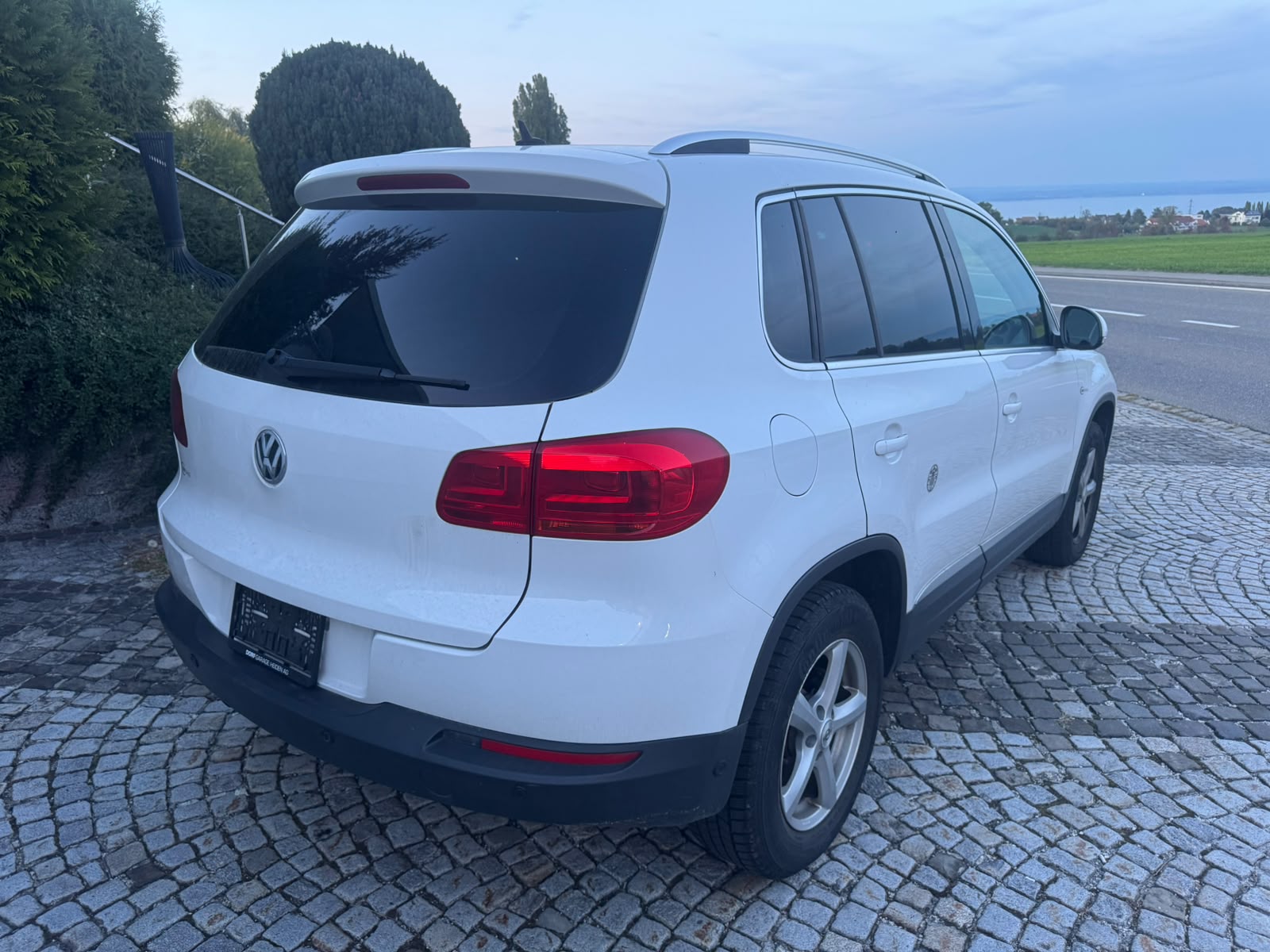 VW Tiguan 2.0 TSI Sport&Style 4Motion-image-5