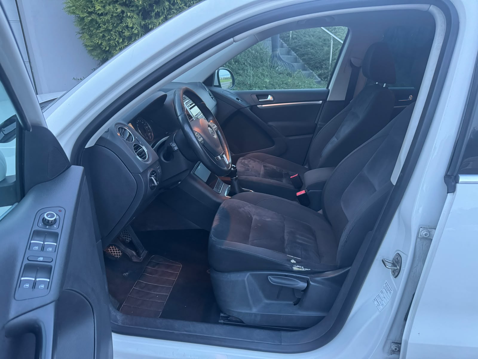 VW Tiguan 2.0 TSI Sport&Style 4Motion-image-7