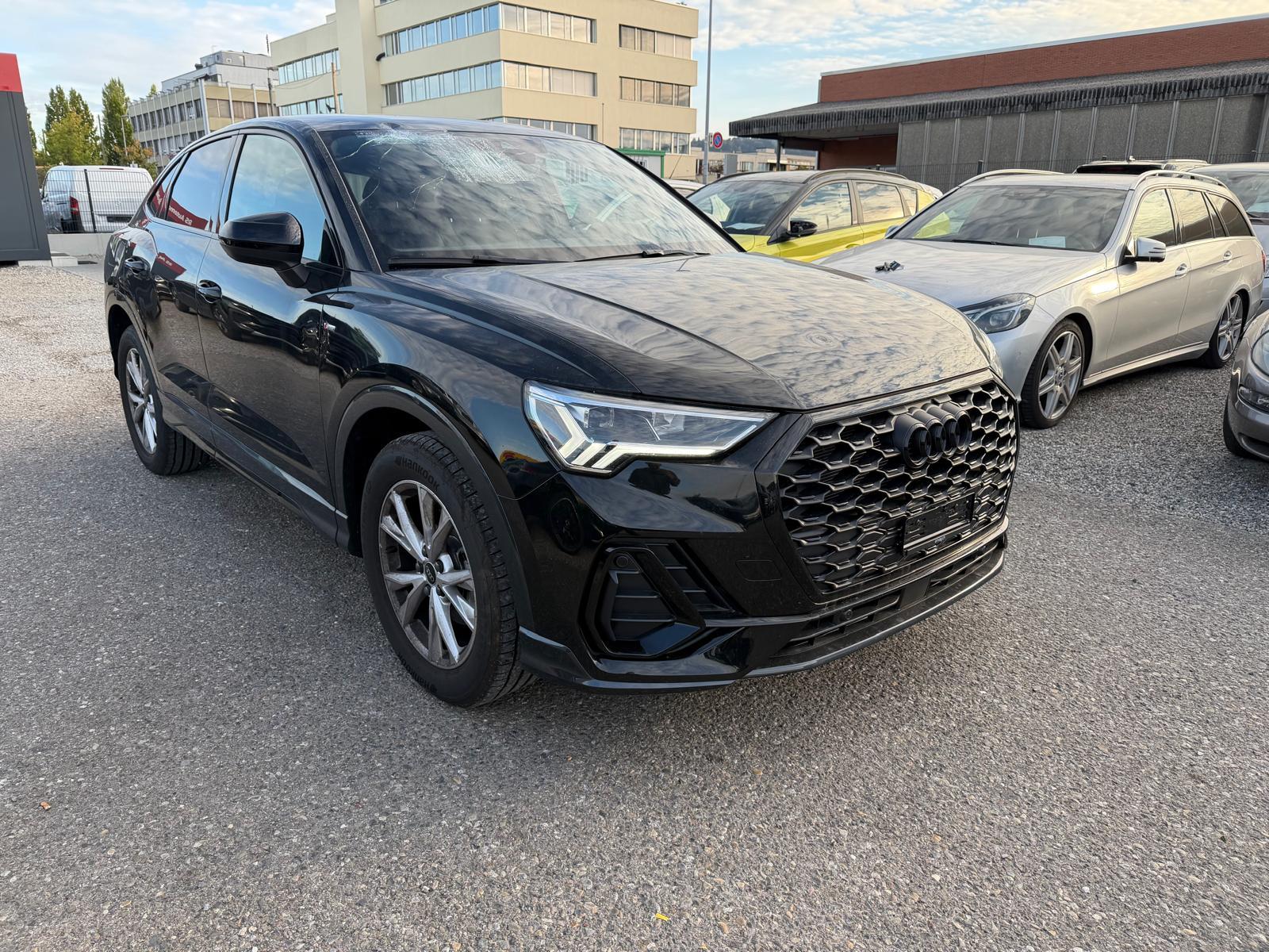 AUDI Q3 Sportback 1.5 35 TFSI S line S-Tronic-showroom-element-1