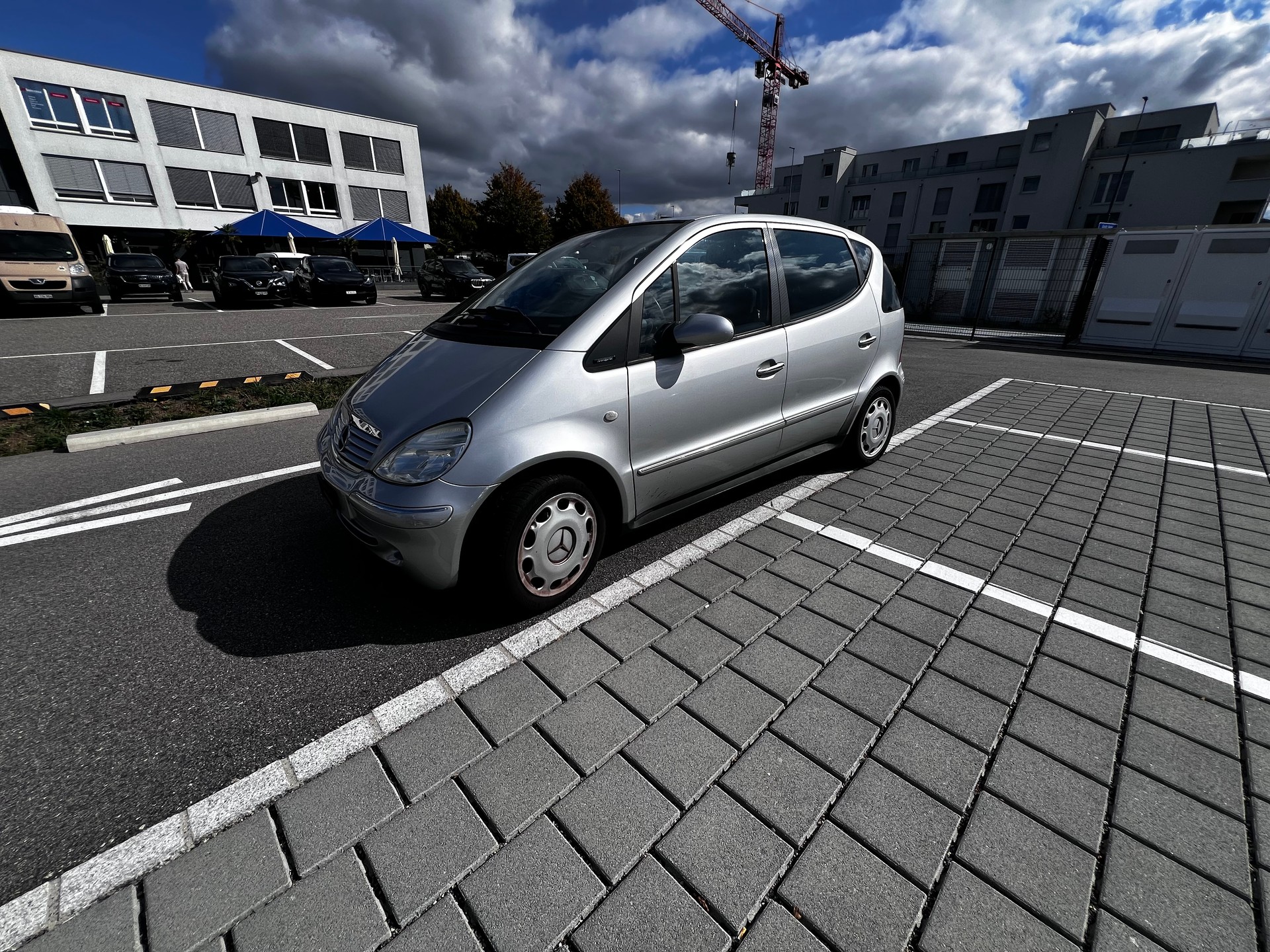 MERCEDES-BENZ A 160 L Avantgarde-image-2