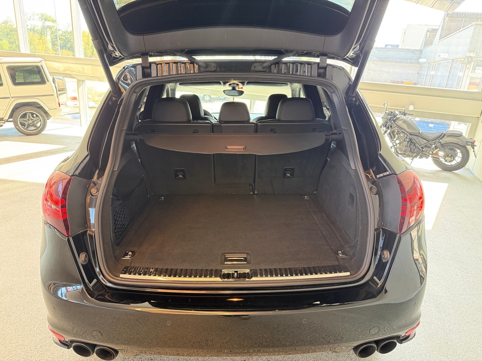 PORSCHE Cayenne GTS-image-10