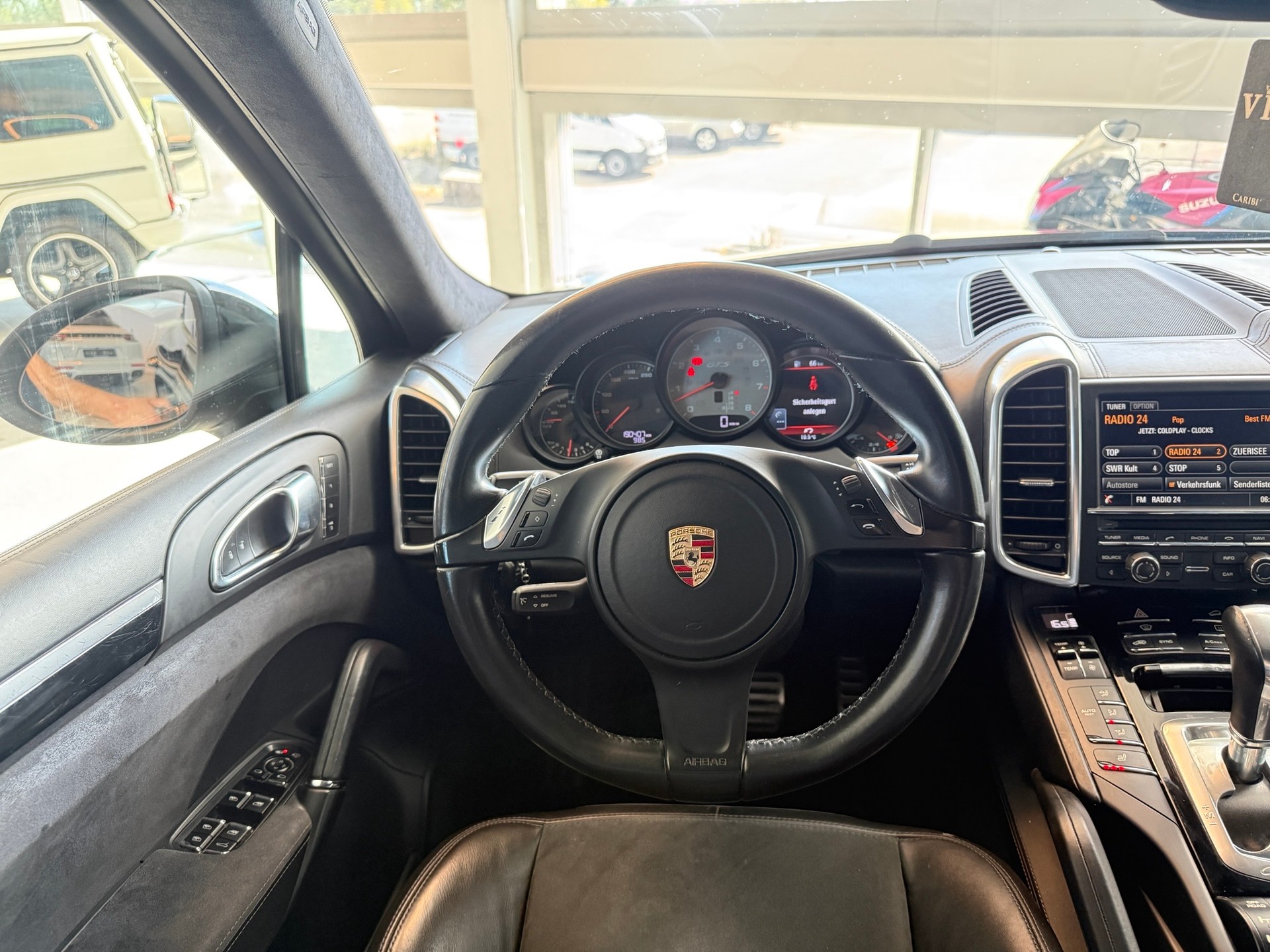 PORSCHE Cayenne GTS-image-17