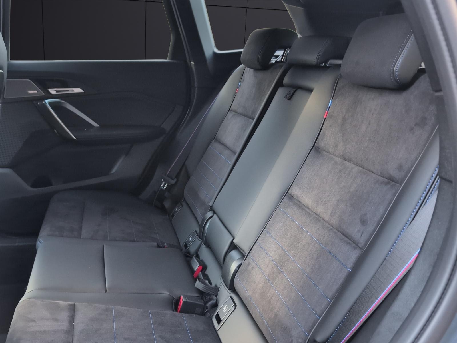 BMW X1 U11 M35i-image-12