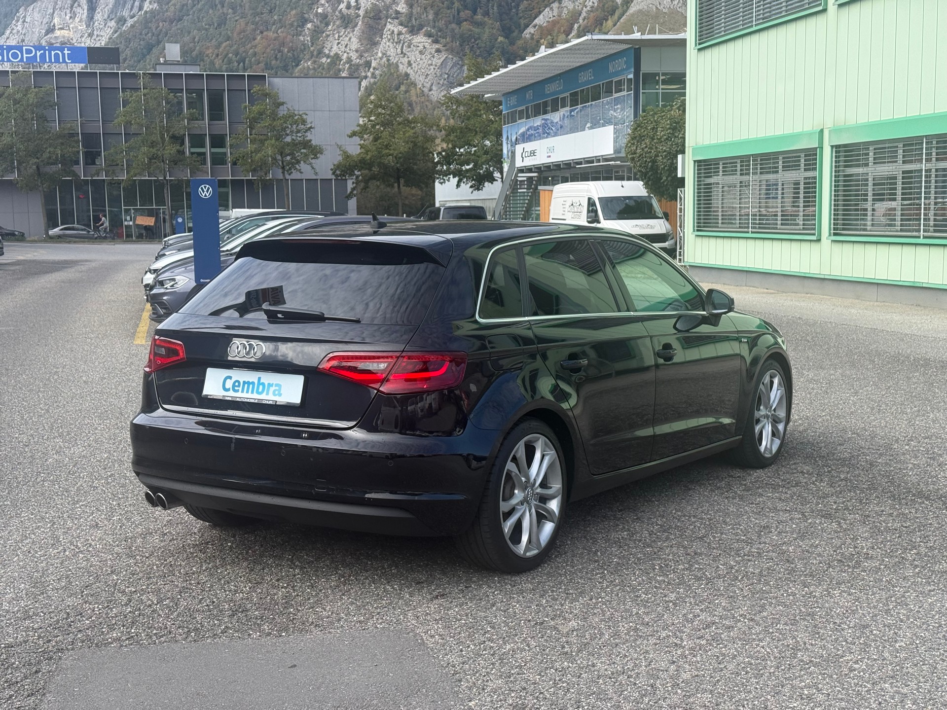AUDI A3 Sportback 1.8 TFSI Ambition quattro S-tronic S-Line, AHK ab Werk-image-4