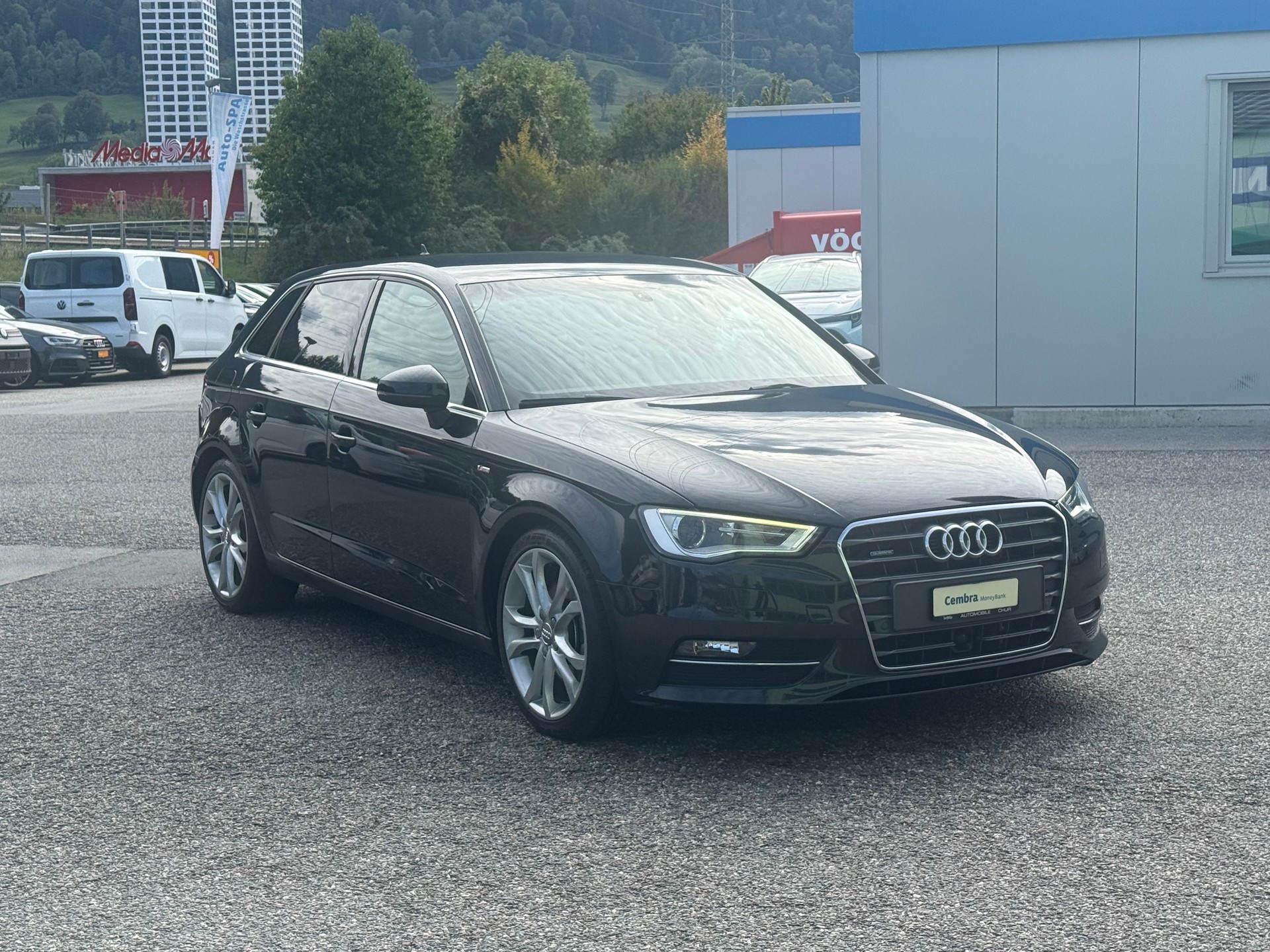 AUDI A3 Sportback 1.8 TFSI Ambition quattro S-tronic S-Line, AHK ab Werk-image-2