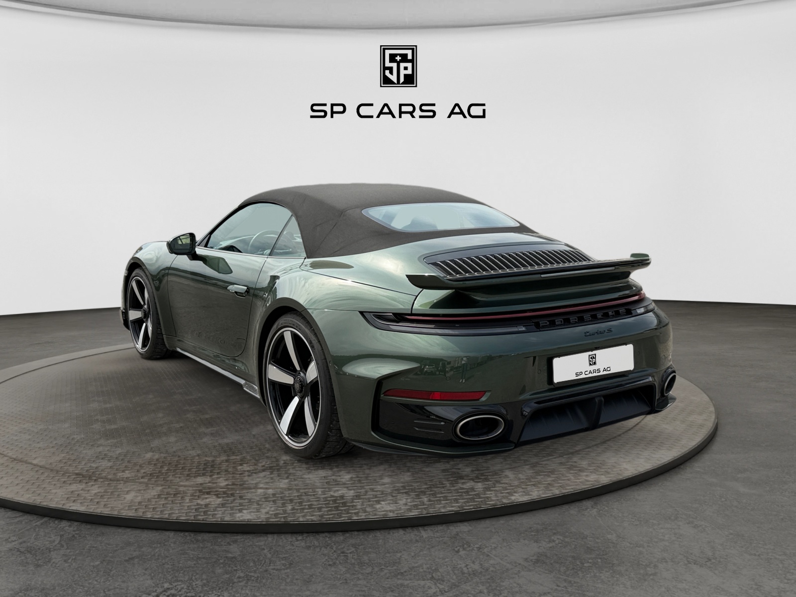 PORSCHE 911 Turbo S Cabriolet-image-2
