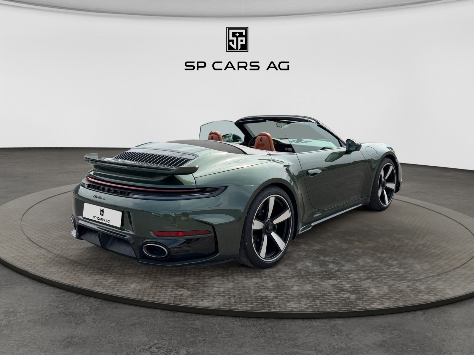 PORSCHE 911 Turbo S Cabriolet-image-4