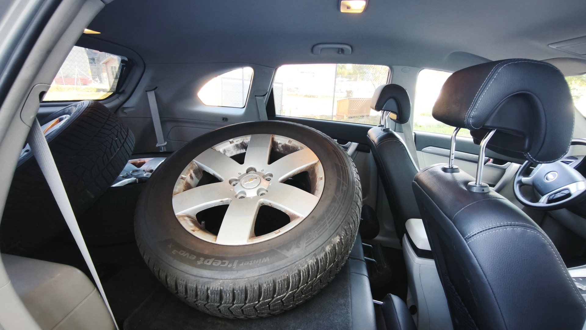 CHEVROLET Captiva 2.2 VCDi Louis Edition 4WD Automatic-image-6
