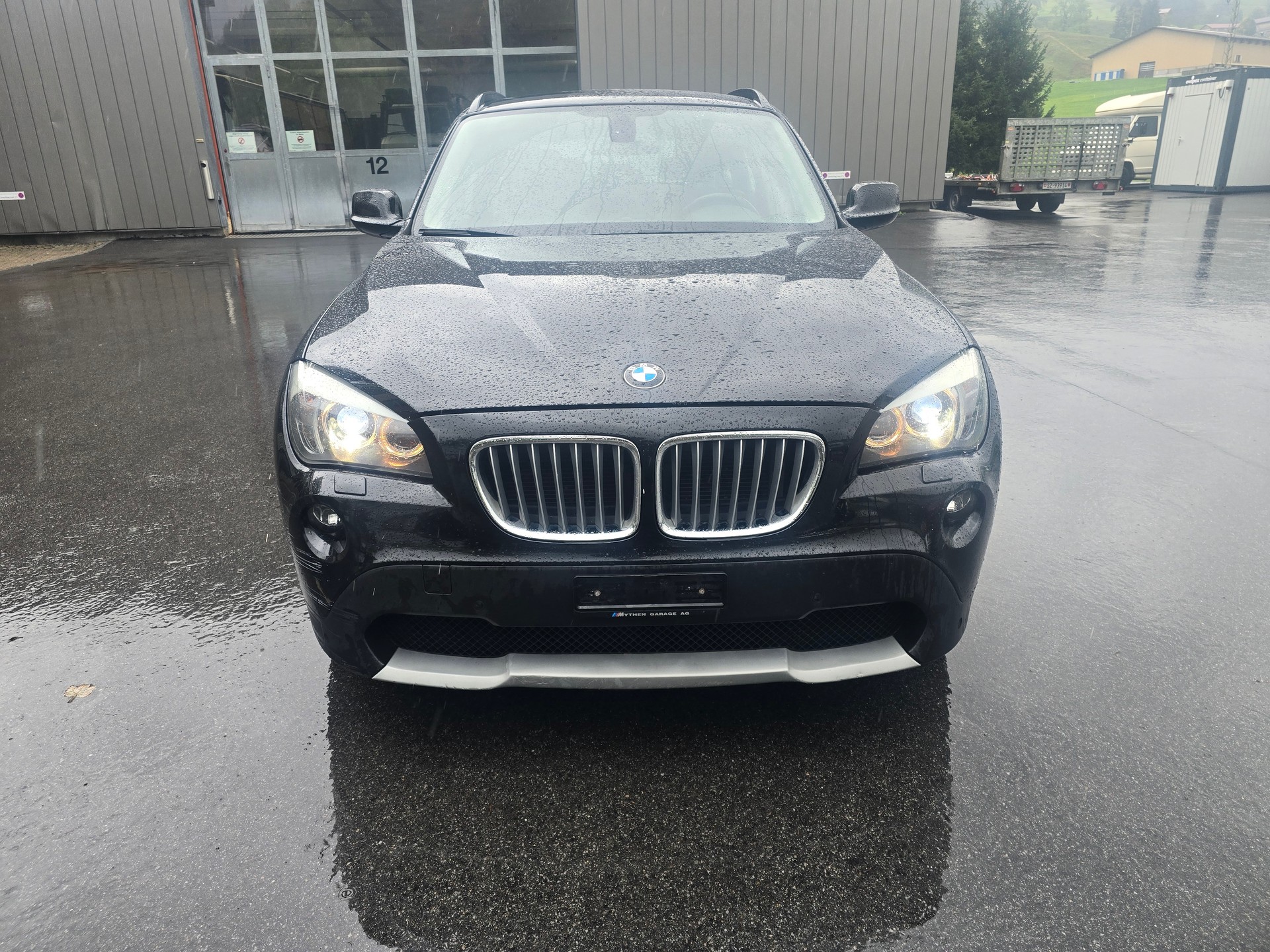 BMW X1 xDrive 28i Steptronic-image-0