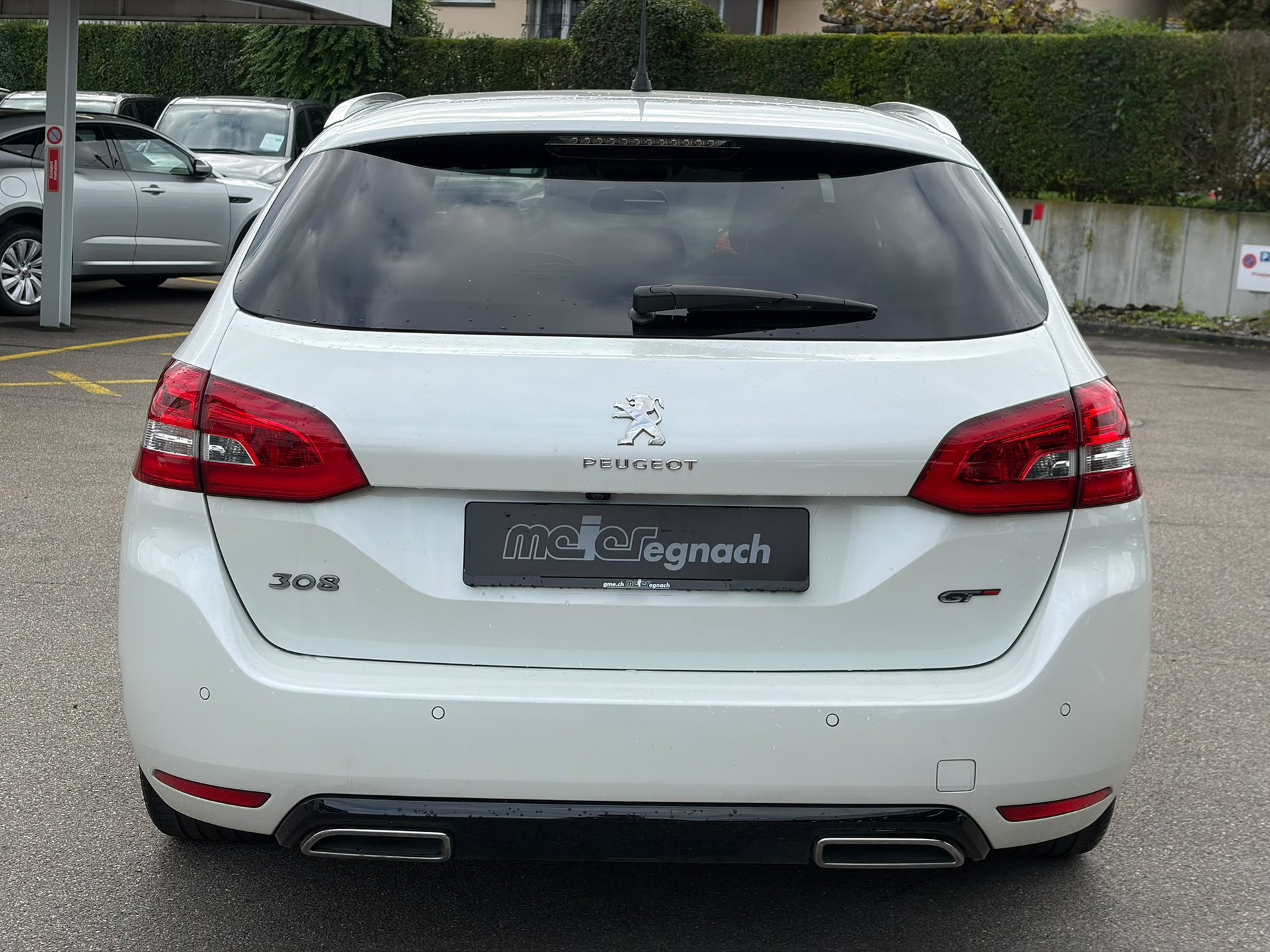 PEUGEOT 308 SW 2.0 BlueHDI GT EAT8-image-6