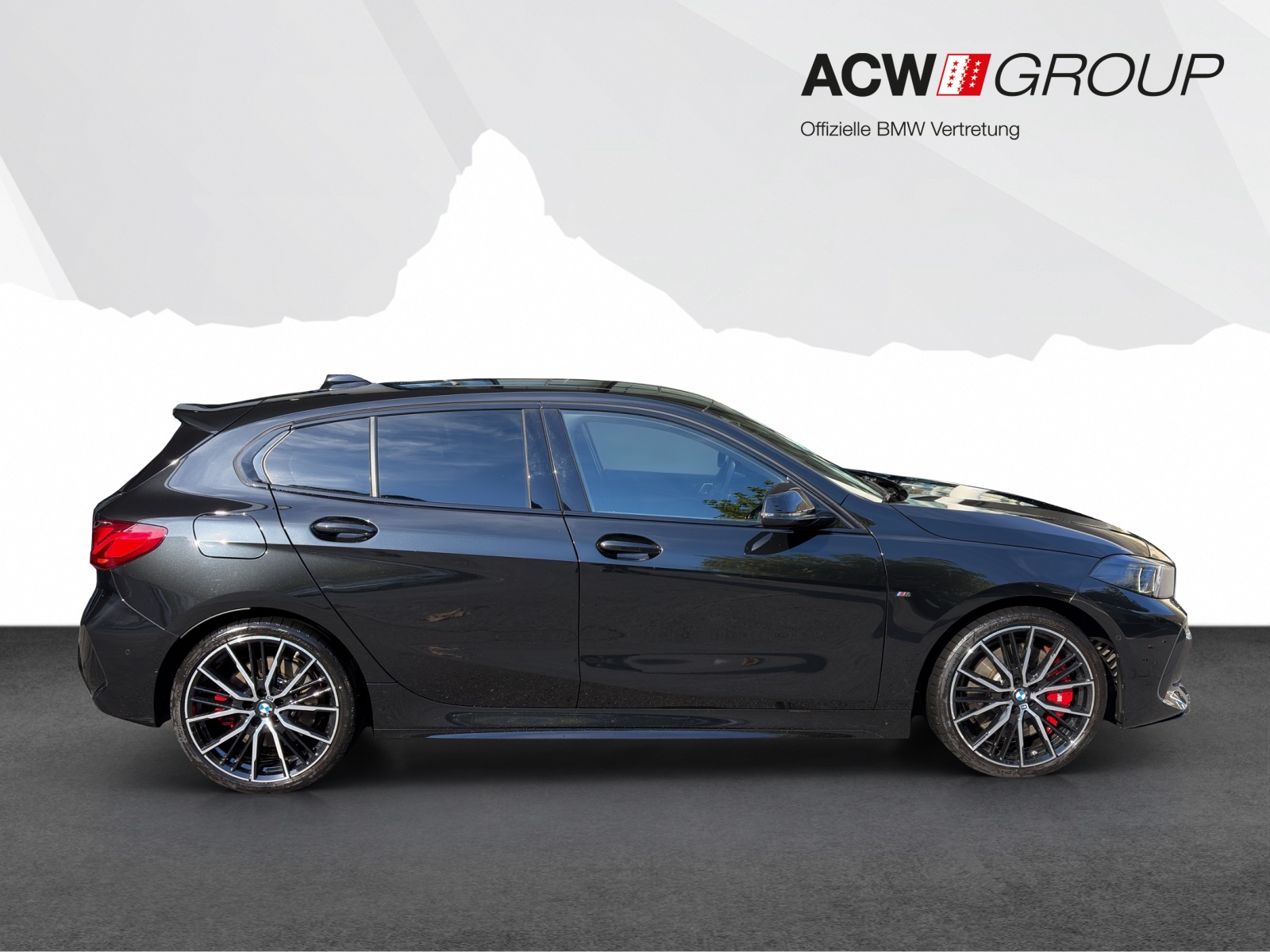 BMW M135i xDrive-image-5