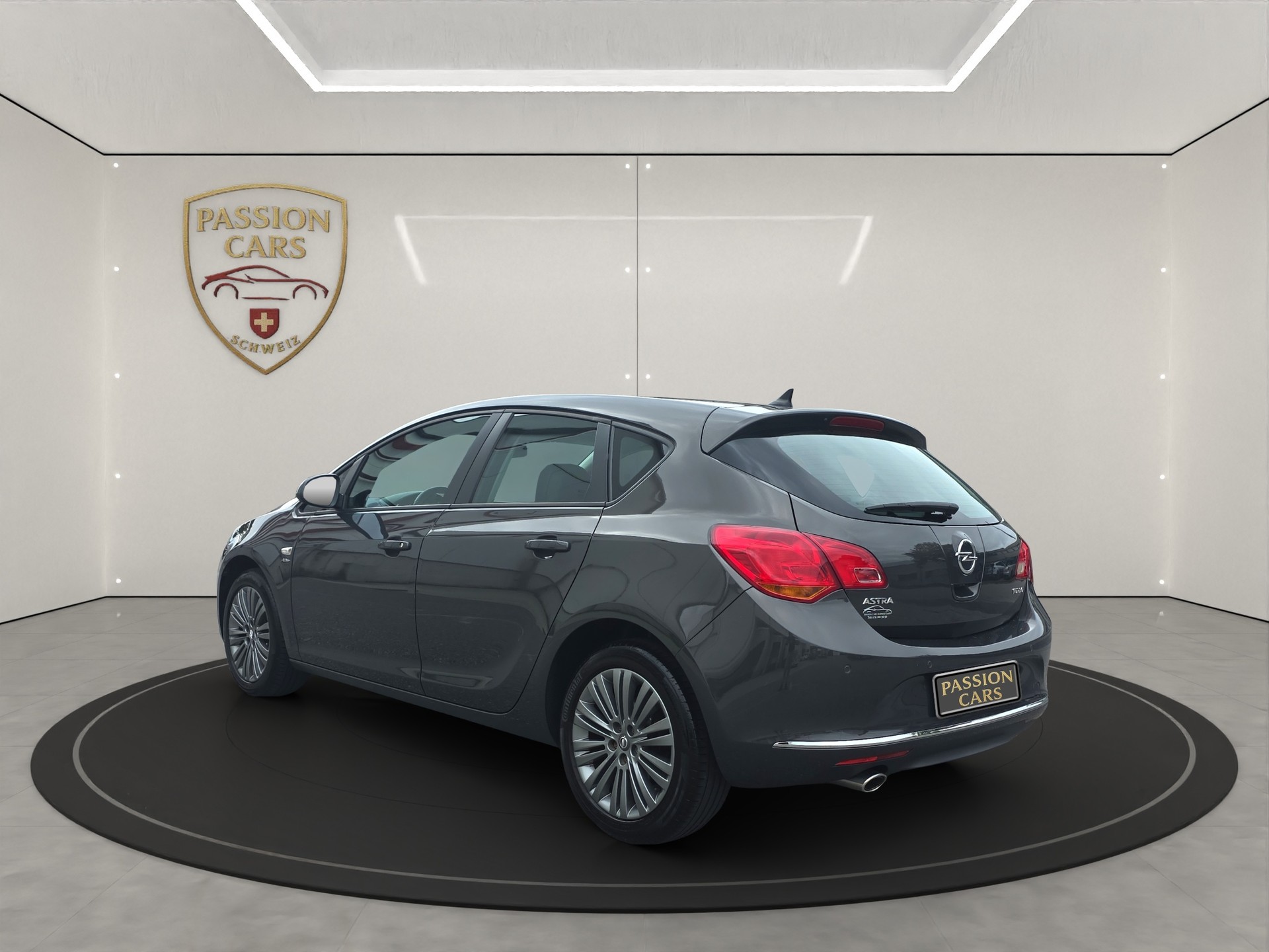OPEL Astra 1.4i 16V Turbo Active Edition Automatic-image-3