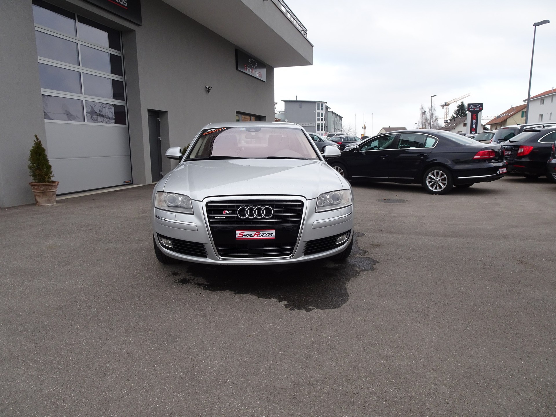 AUDI A8 4.2 FSI quattro tiptronic-image-5