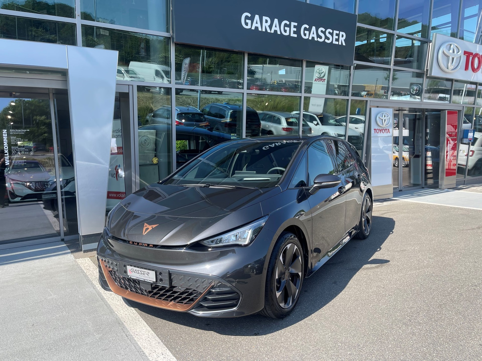 CUPRA Born 77 kWh e-Boost-image-0