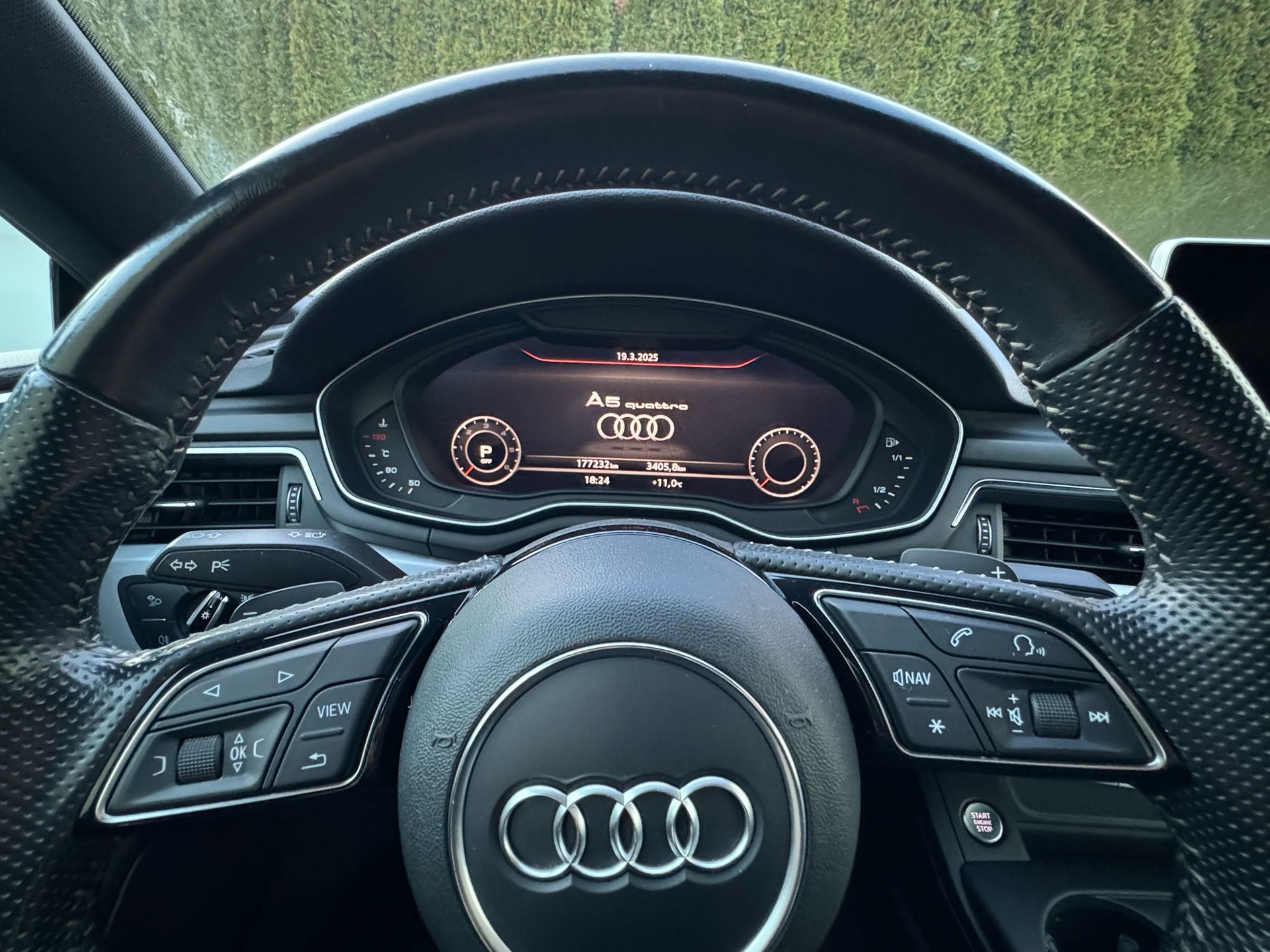 AUDI A5 Coupé 3.0 TDI quattro S-tronic-image-15