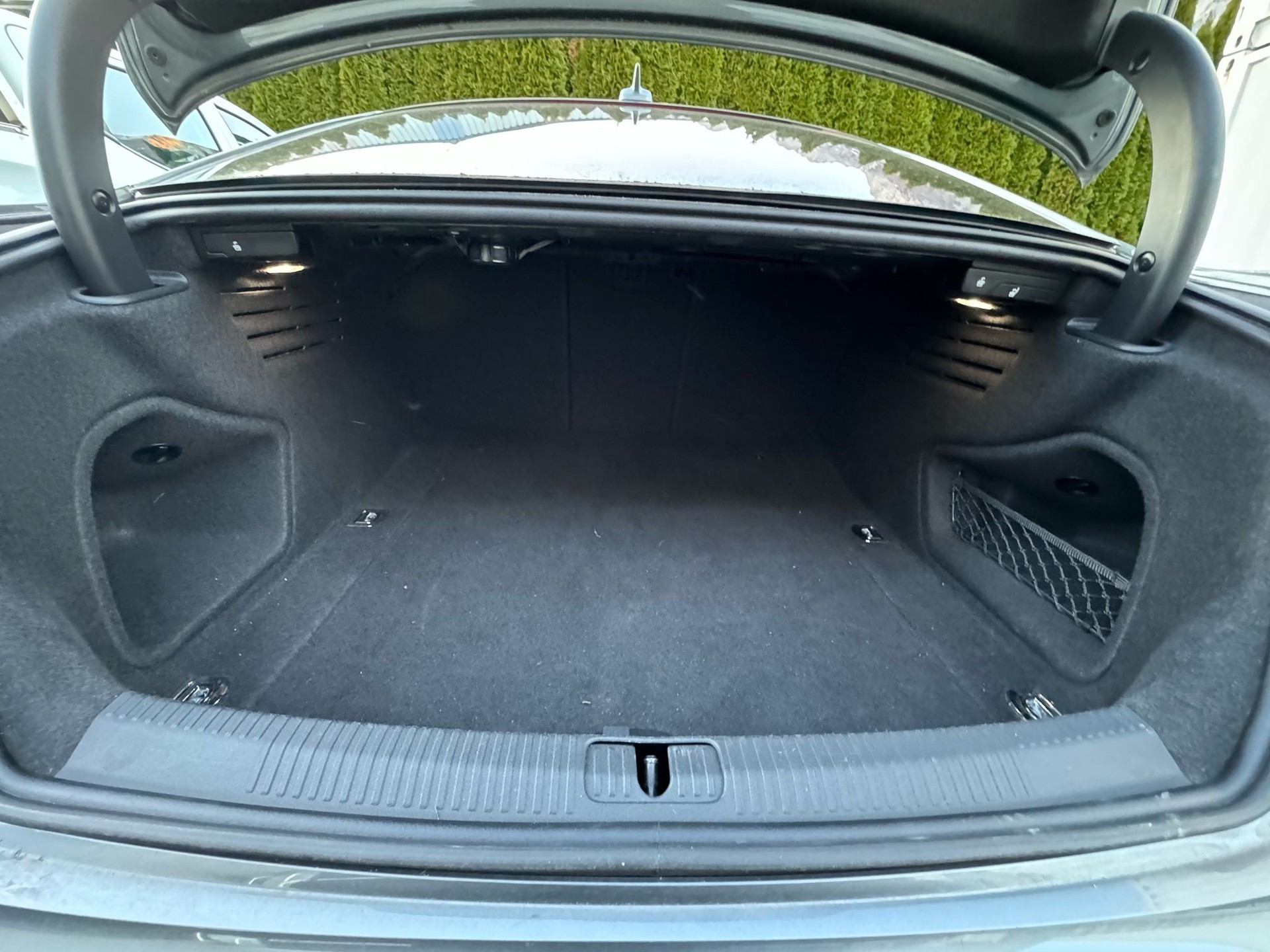AUDI A5 Coupé 3.0 TDI quattro S-tronic-image-8
