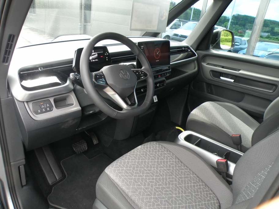 VW ID.Buzz Bus 77kWh Pro-image-3