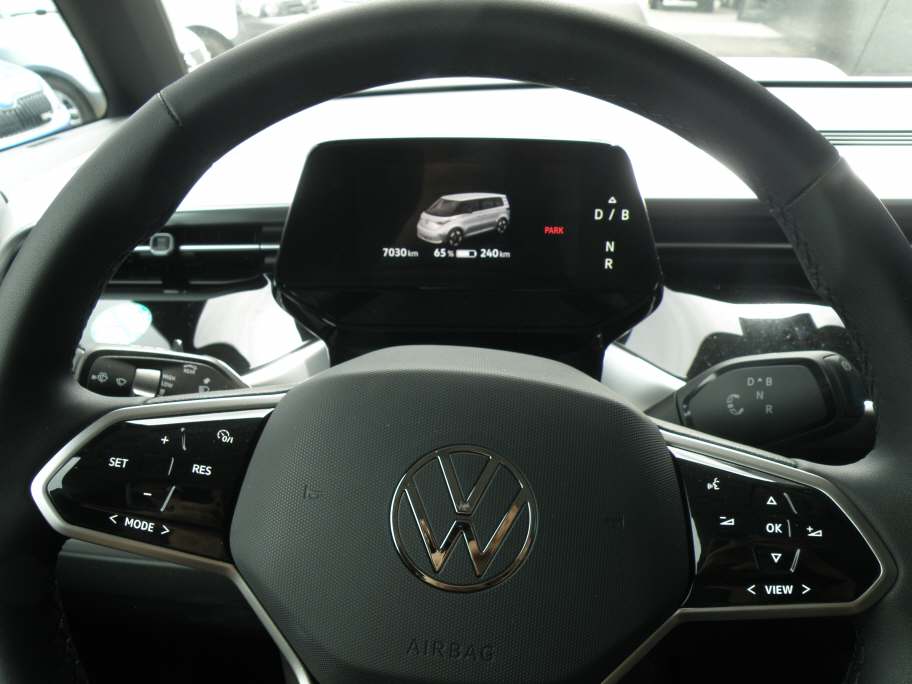 VW ID.Buzz Bus 77kWh Pro-image-6