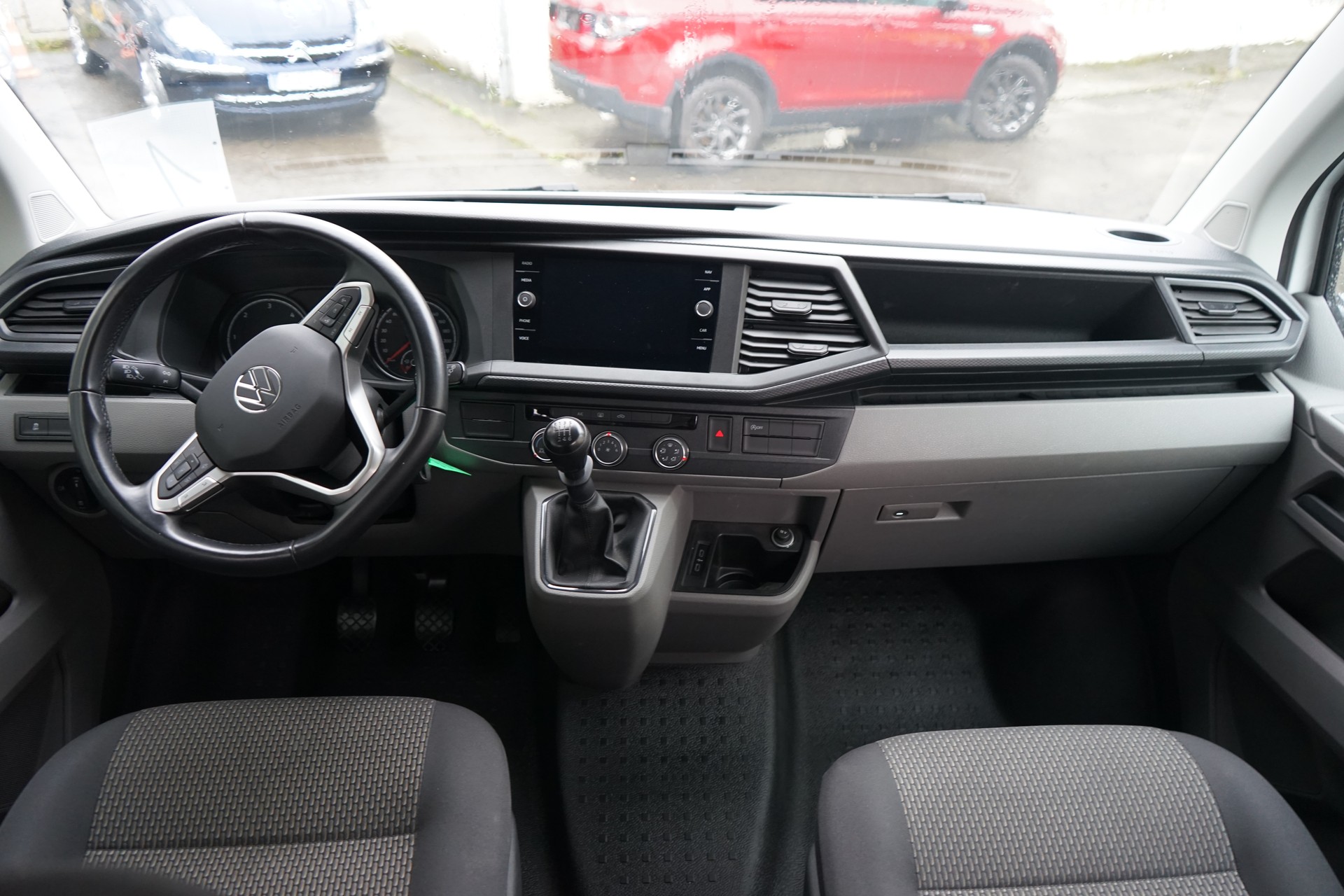 VW T6.1 2.0 TDI 4Motion-image-6