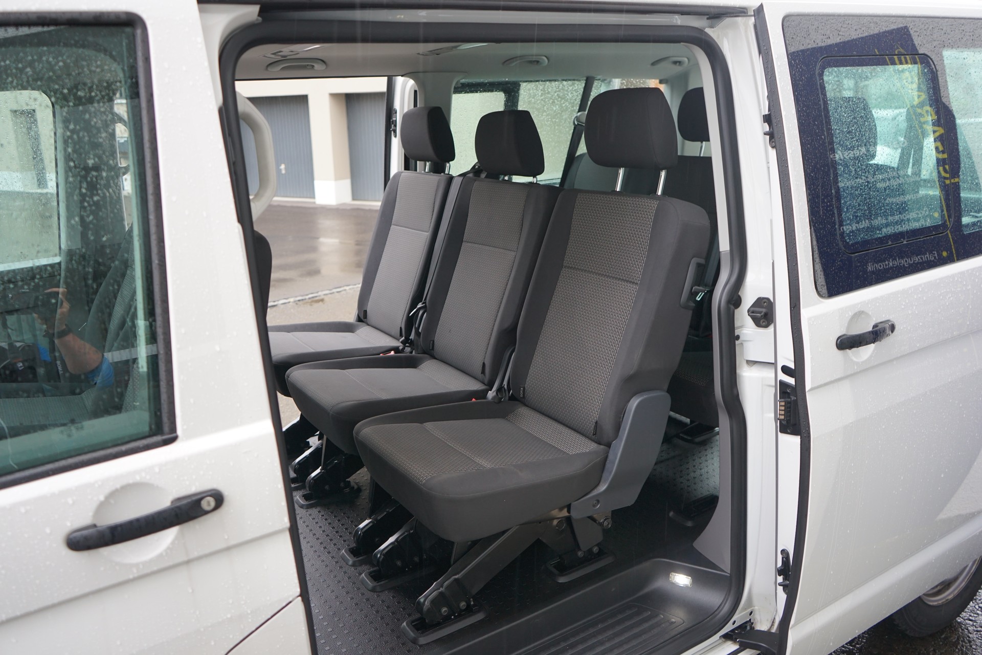 VW T6.1 2.0 TDI 4Motion-image-10