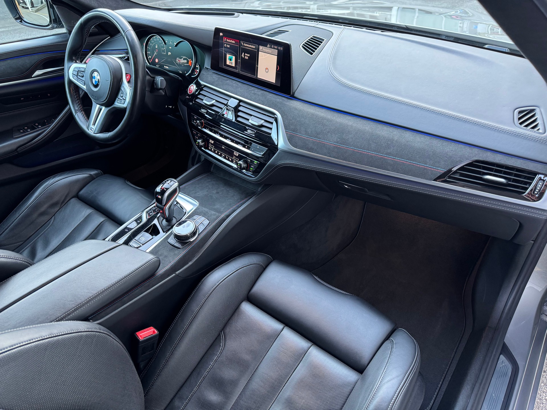 BMW M5 xDrive Competition Drivelogic-image-12