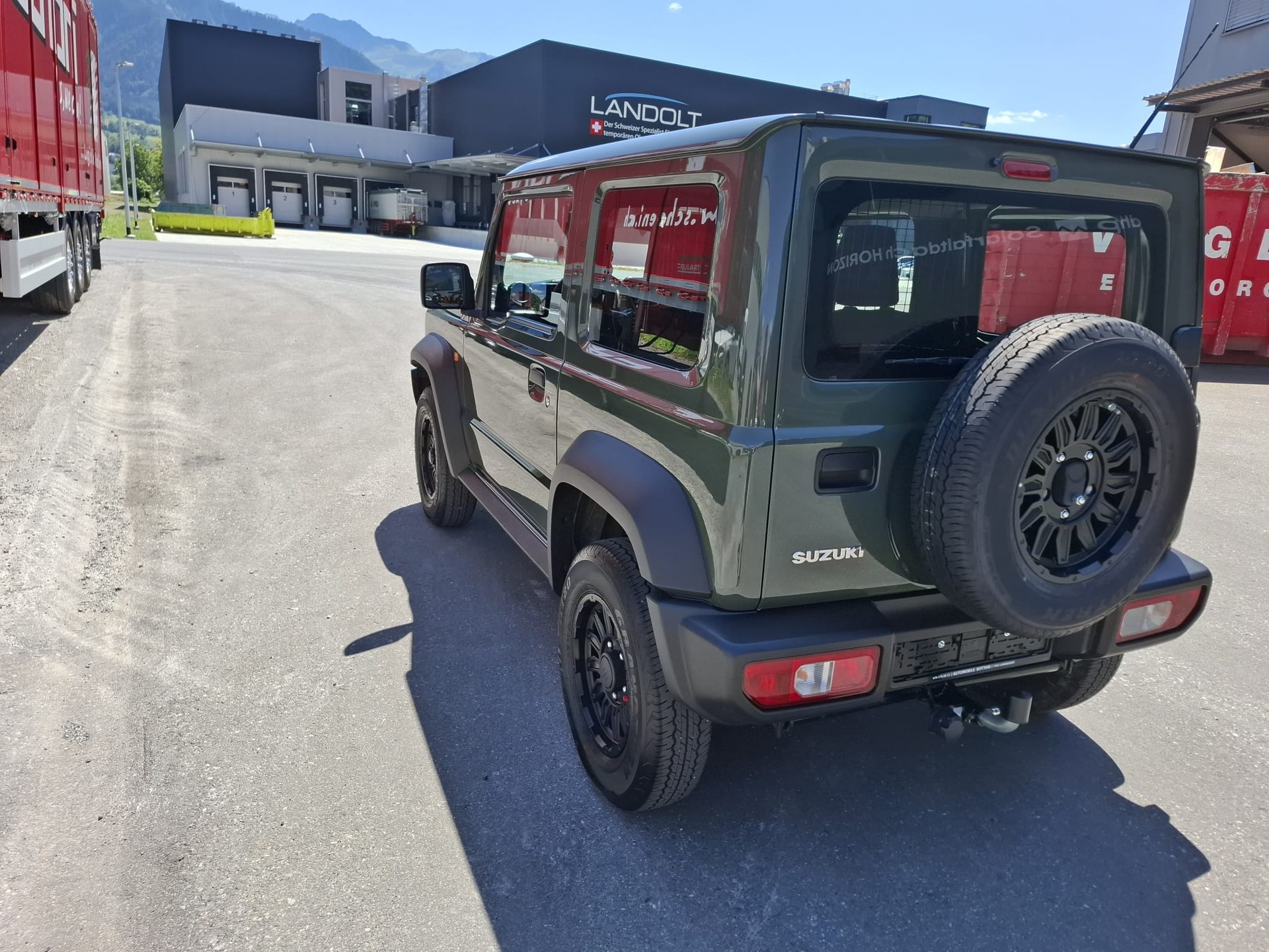 SUZUKI Jimny 1.5 Compact+ 4x4-image-3