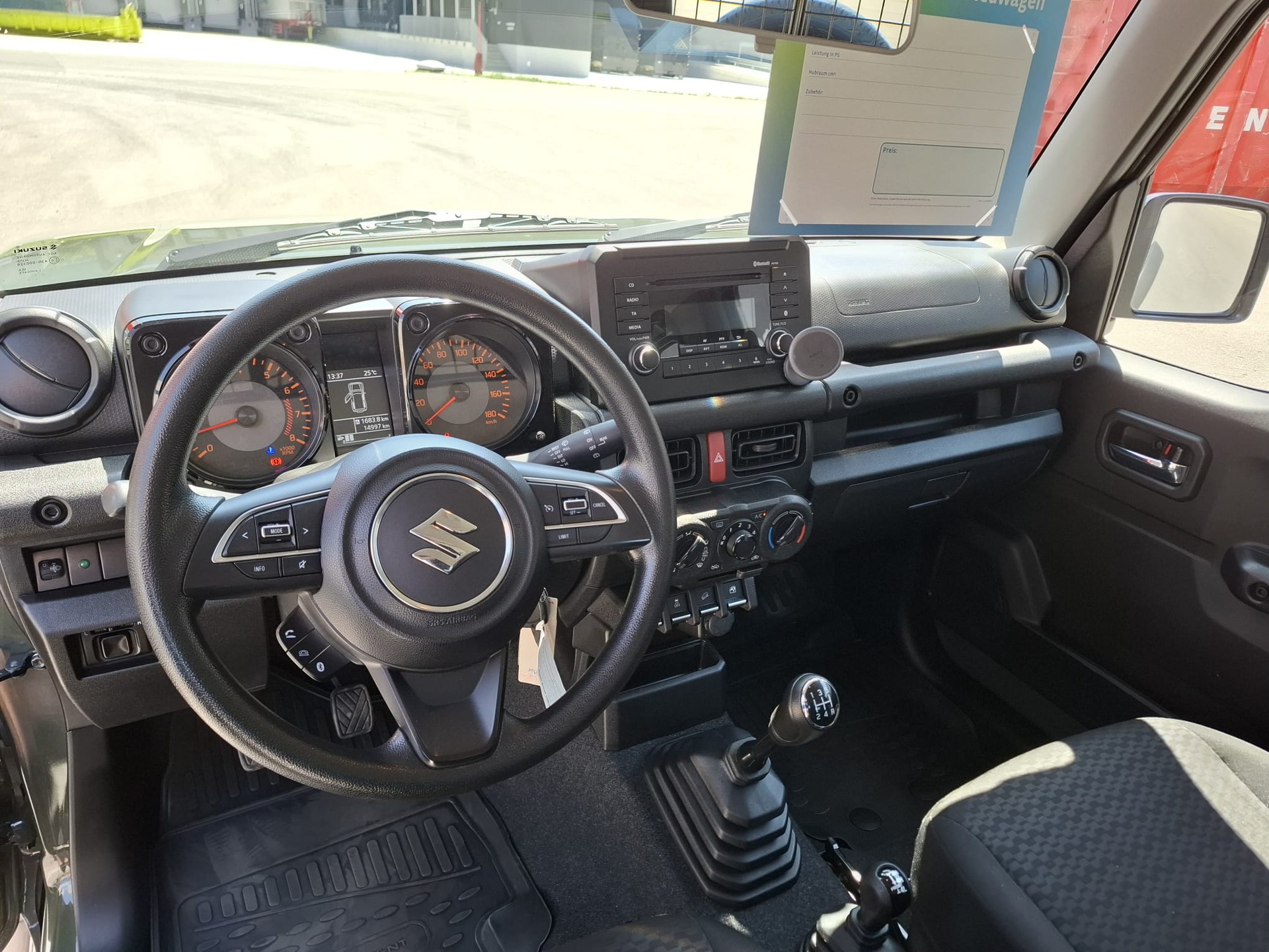 SUZUKI Jimny 1.5 Compact+ 4x4-image-5
